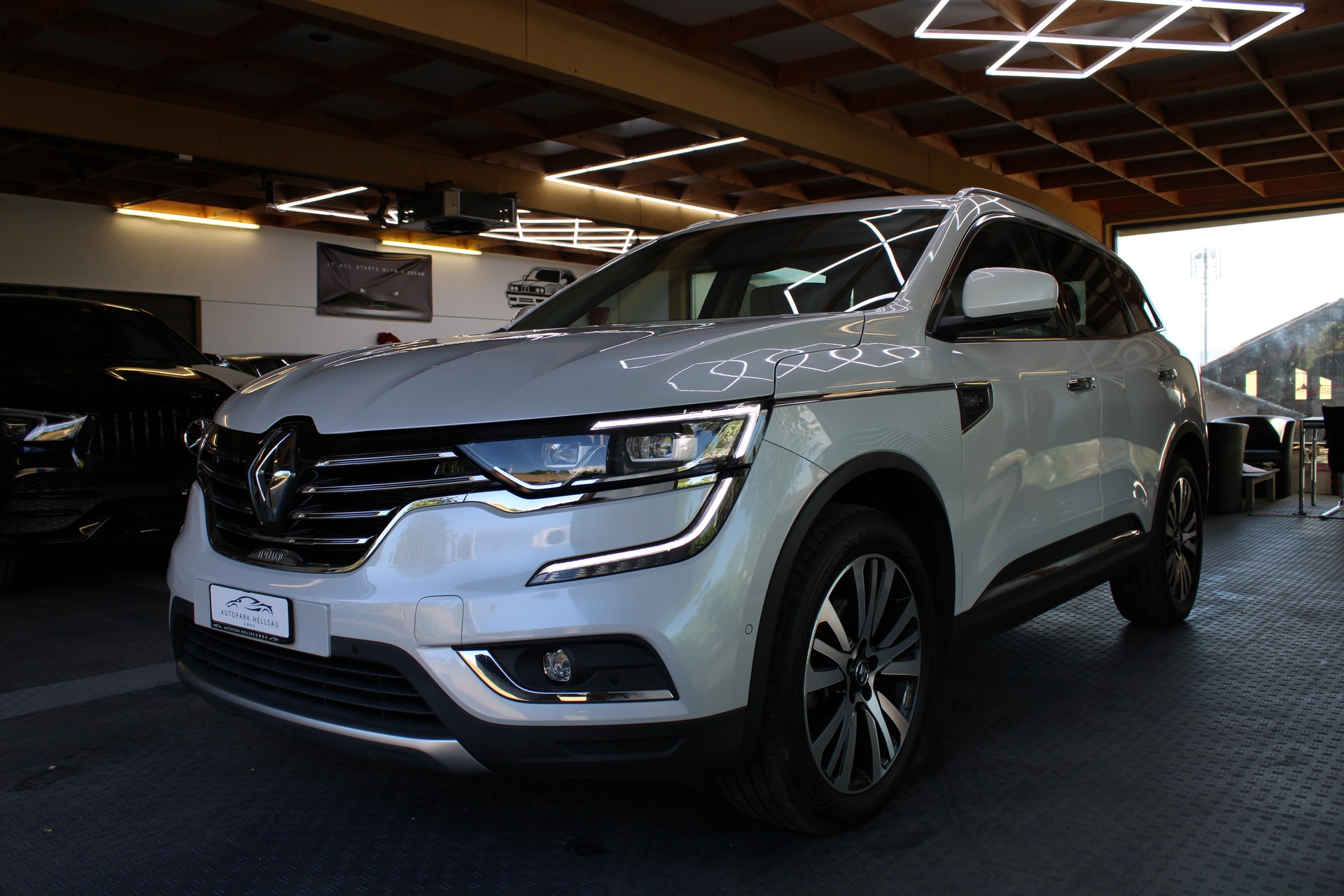 RENAULT Koleos 2.0 dCi Initiale Paris 4x4 Xtronic CVT-image-0