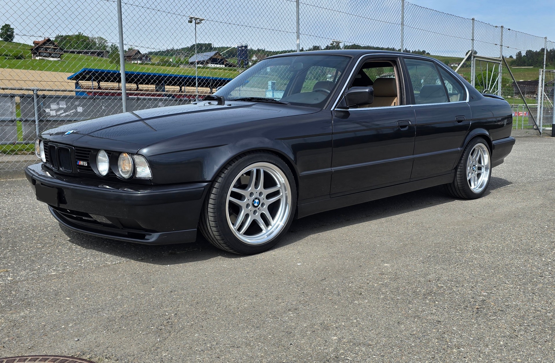 BMW-image-0