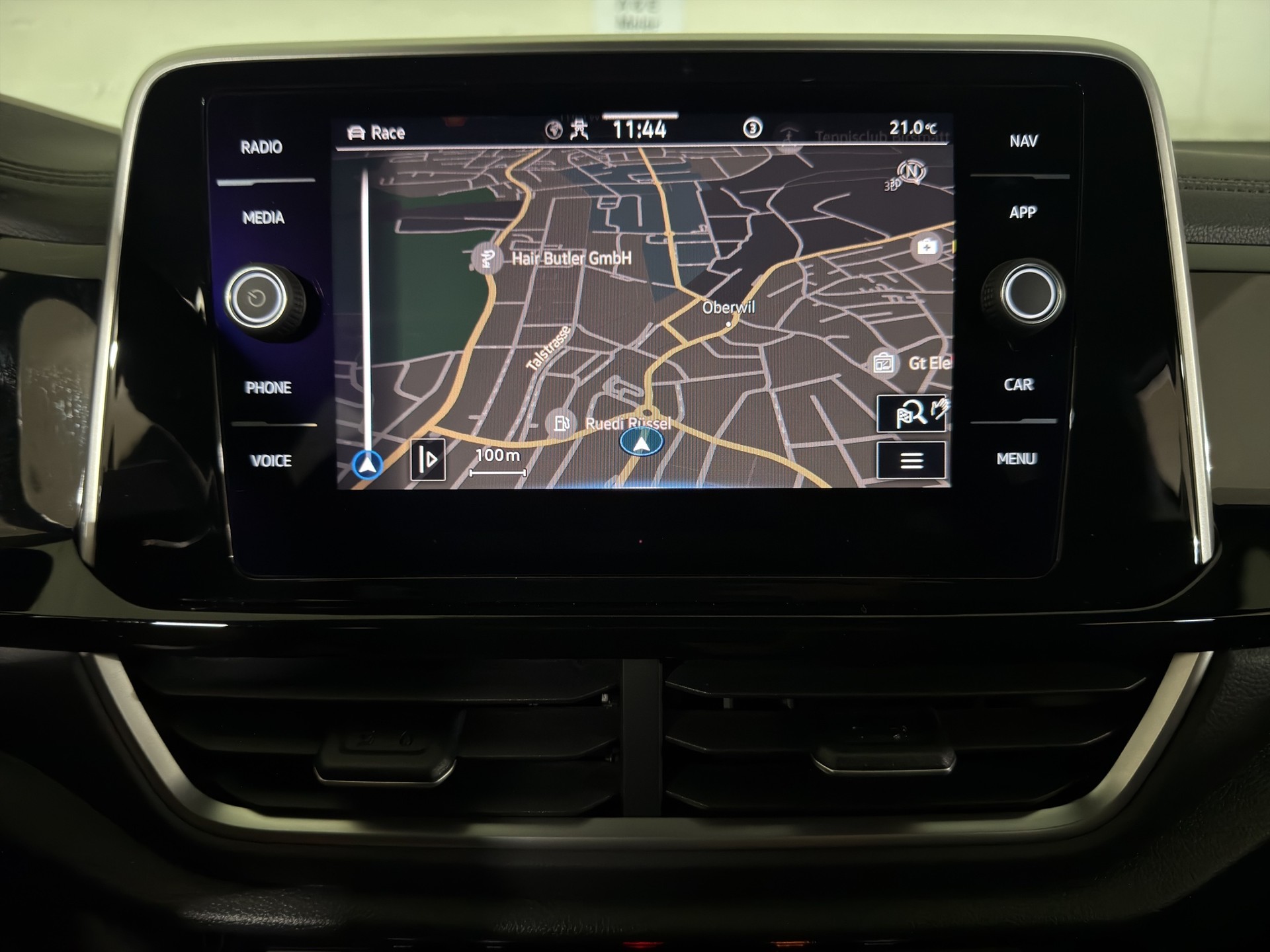 VW T-Roc 2.0 TSI R DSG 4Motion-image-21