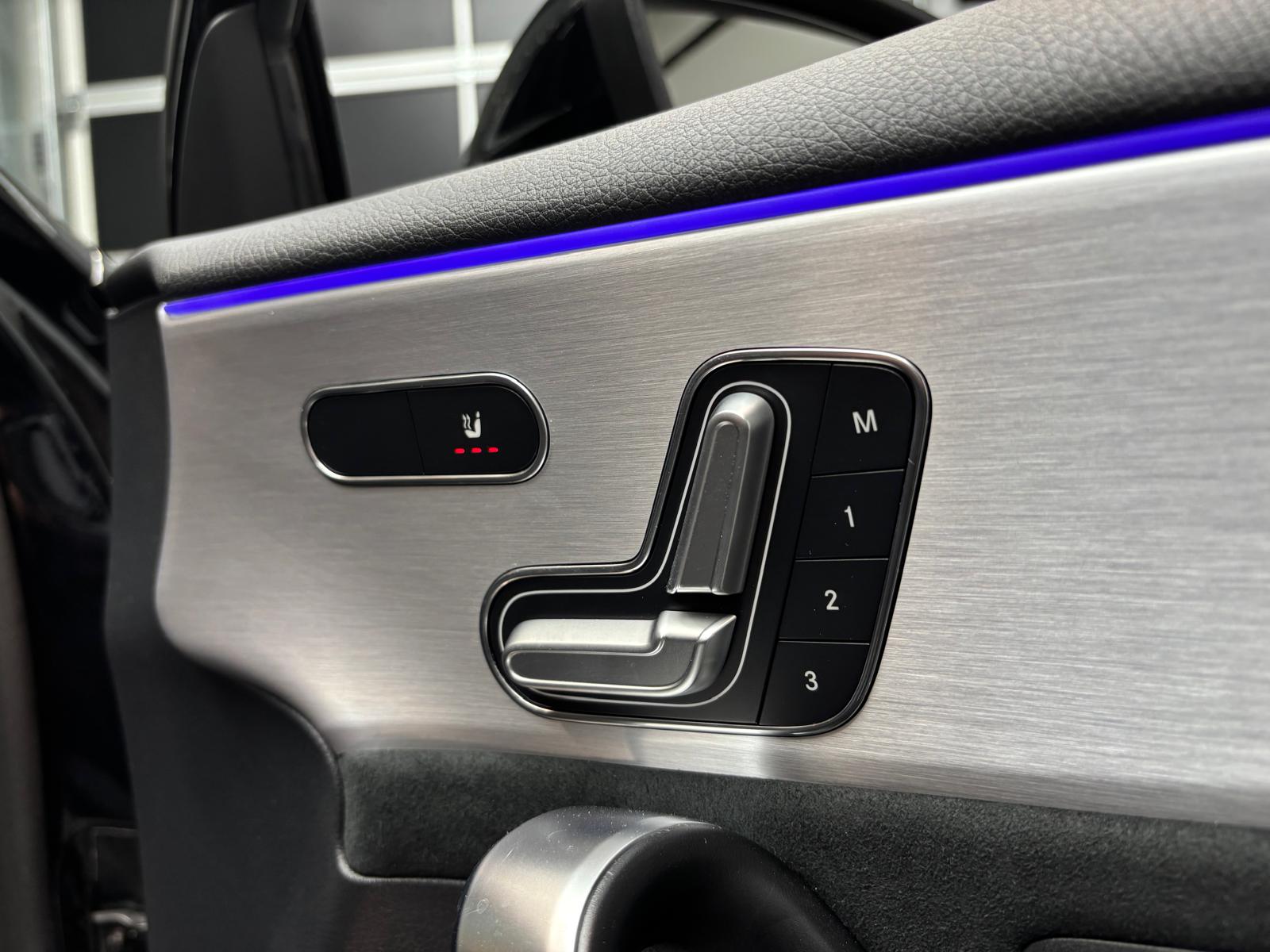 MERCEDES-BENZ A 35 AMG 4Matic Speedshift - Toit ouvrant-image-15