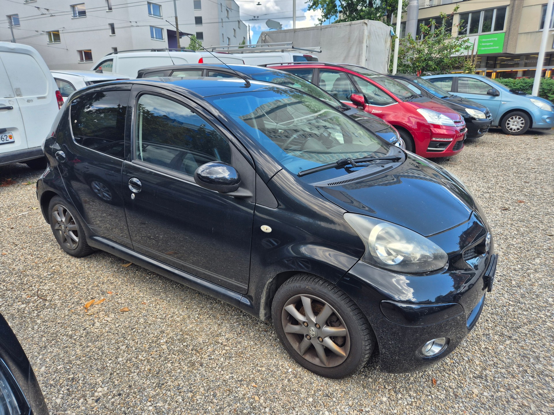 TOYOTA Aygo 1.0 Linea Terra-image-2