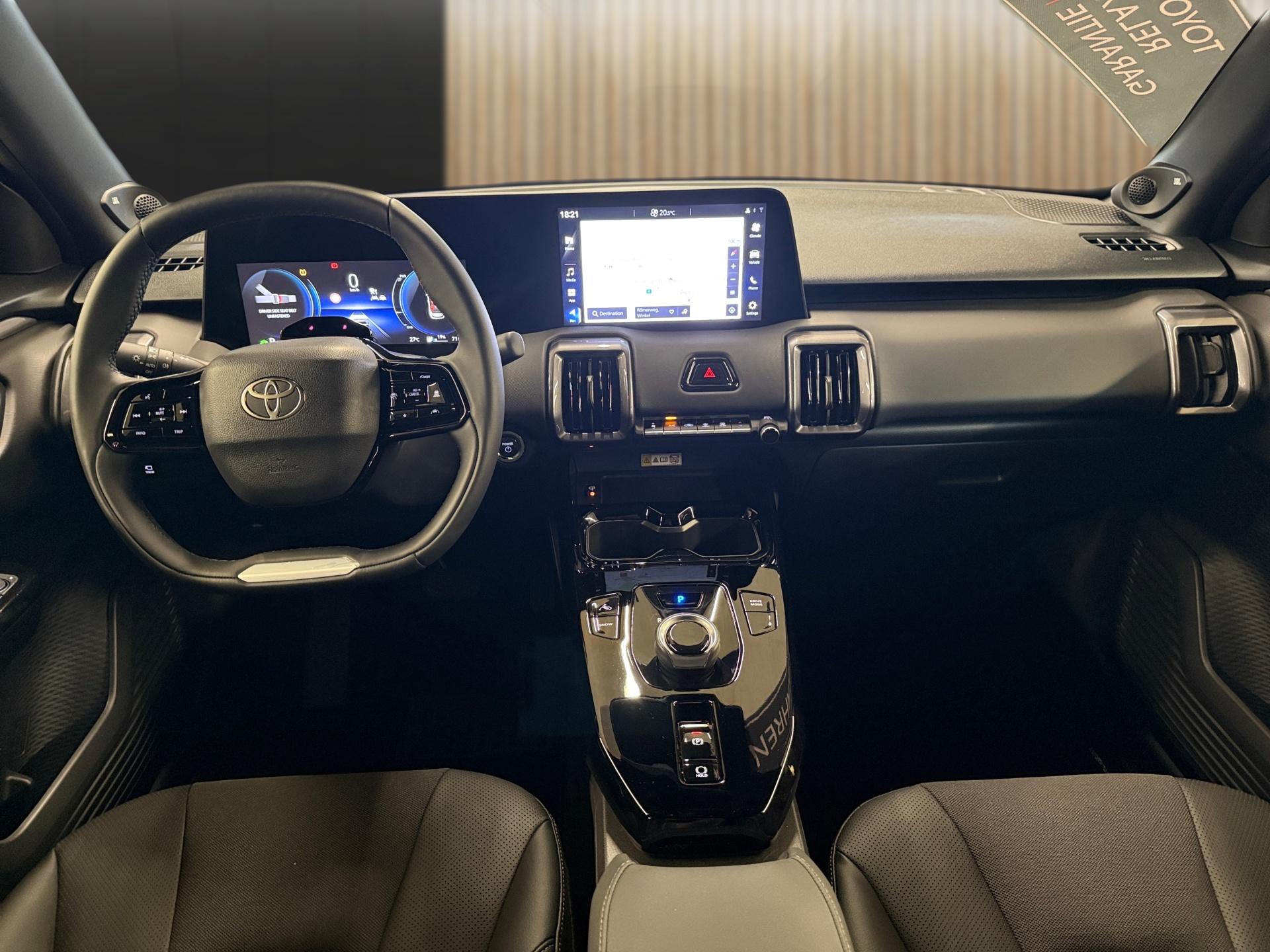 TOYOTA Urban Cruiser 61 kWh Premium-image-12
