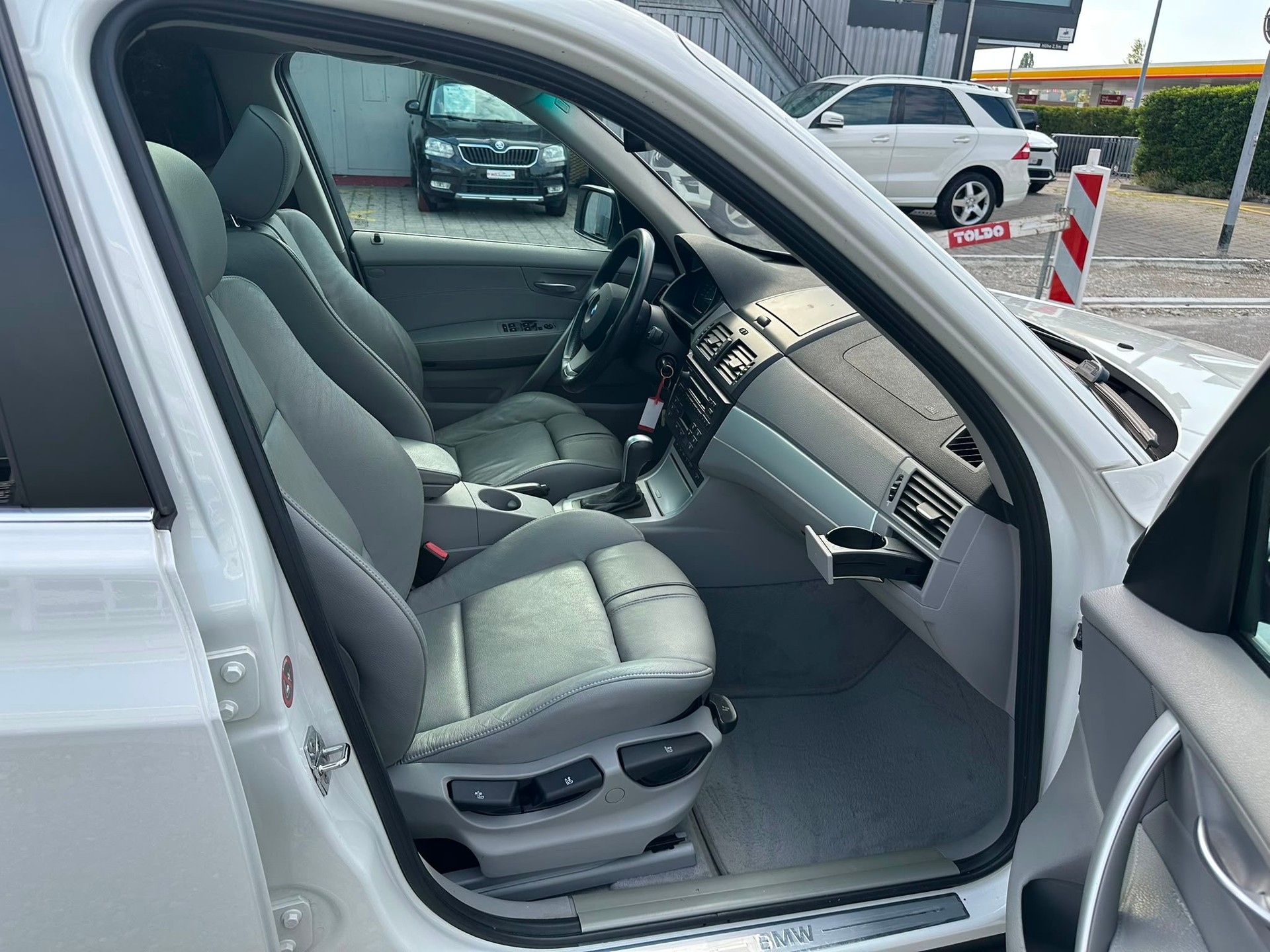 BMW X3 xDrive 30d (3.0d)-image-15