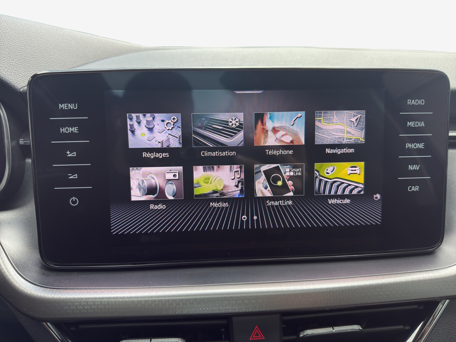 SKODA Scala 1.5 TSI ACT Ambition DSG-image-13