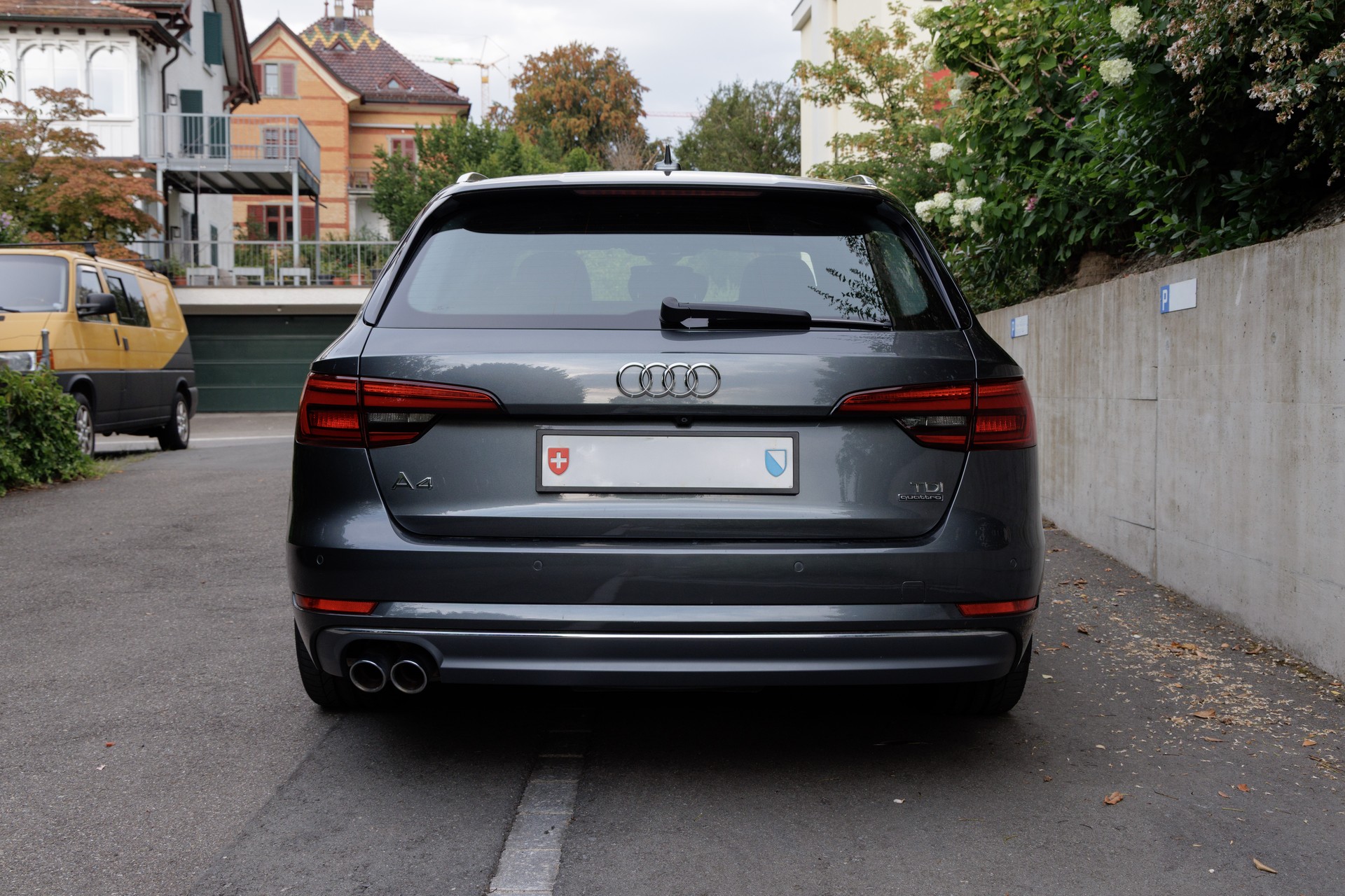 AUDI A4 3.0 V6 TDI 272 Sport quattro T-Tronic-image-6