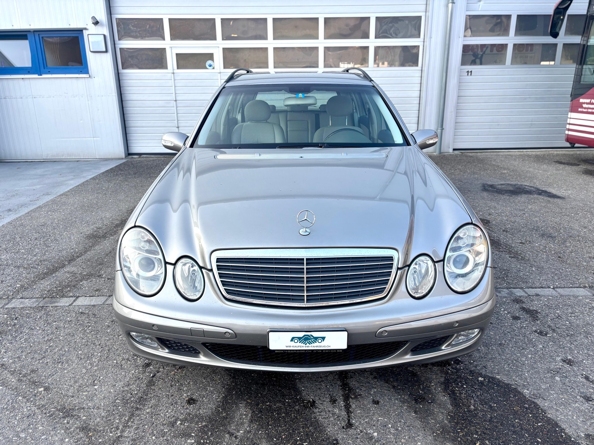 MERCEDES-BENZ E 320 CDI Avantgarde Automatic-image-1