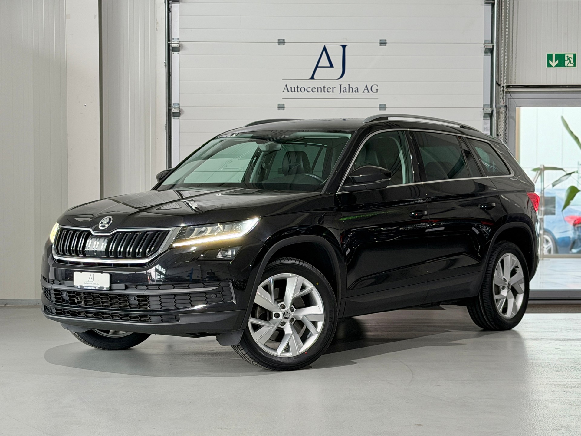 SKODA Kodiaq 2.0 TDI CR Style 4x4 DSG (CH) AHK 2.5T-image-0