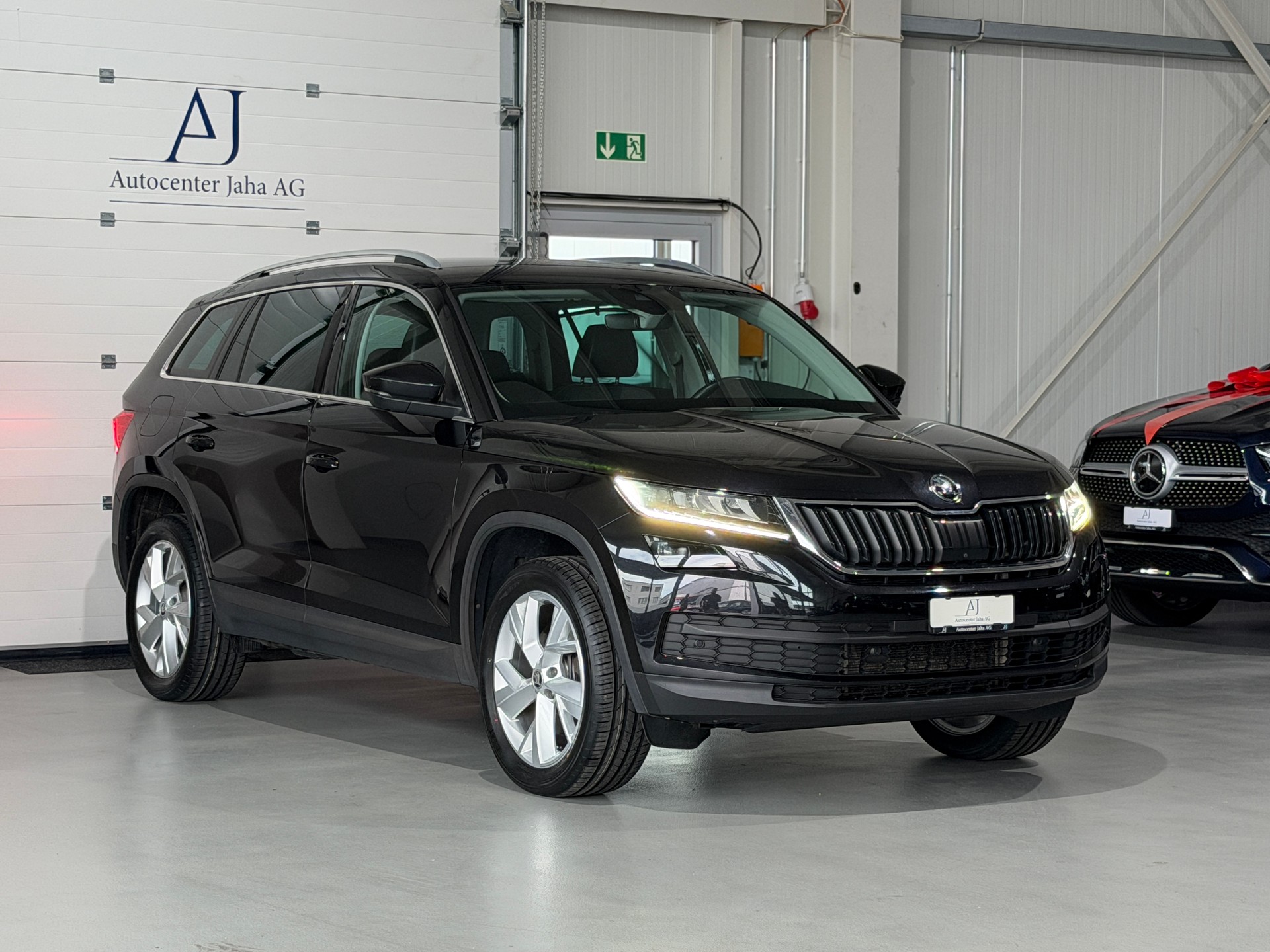 SKODA Kodiaq 2.0 TDI CR Style 4x4 DSG (CH) AHK 2.5T-image-3