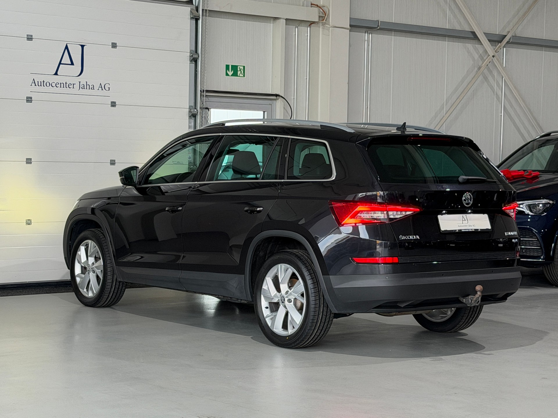 SKODA Kodiaq 2.0 TDI CR Style 4x4 DSG (CH) AHK 2.5T-image-16