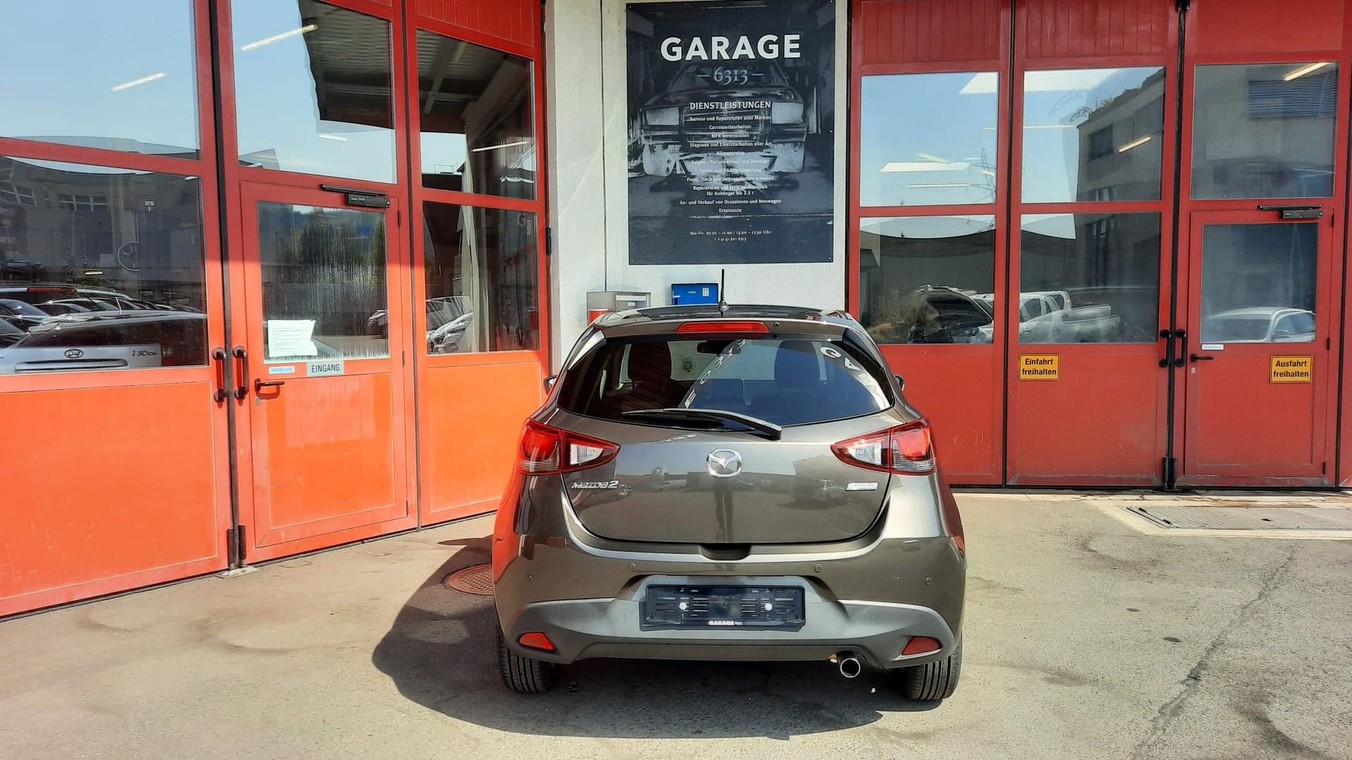 MAZDA 2 1.5i 16V Skyactiv-G Revolution-image-3