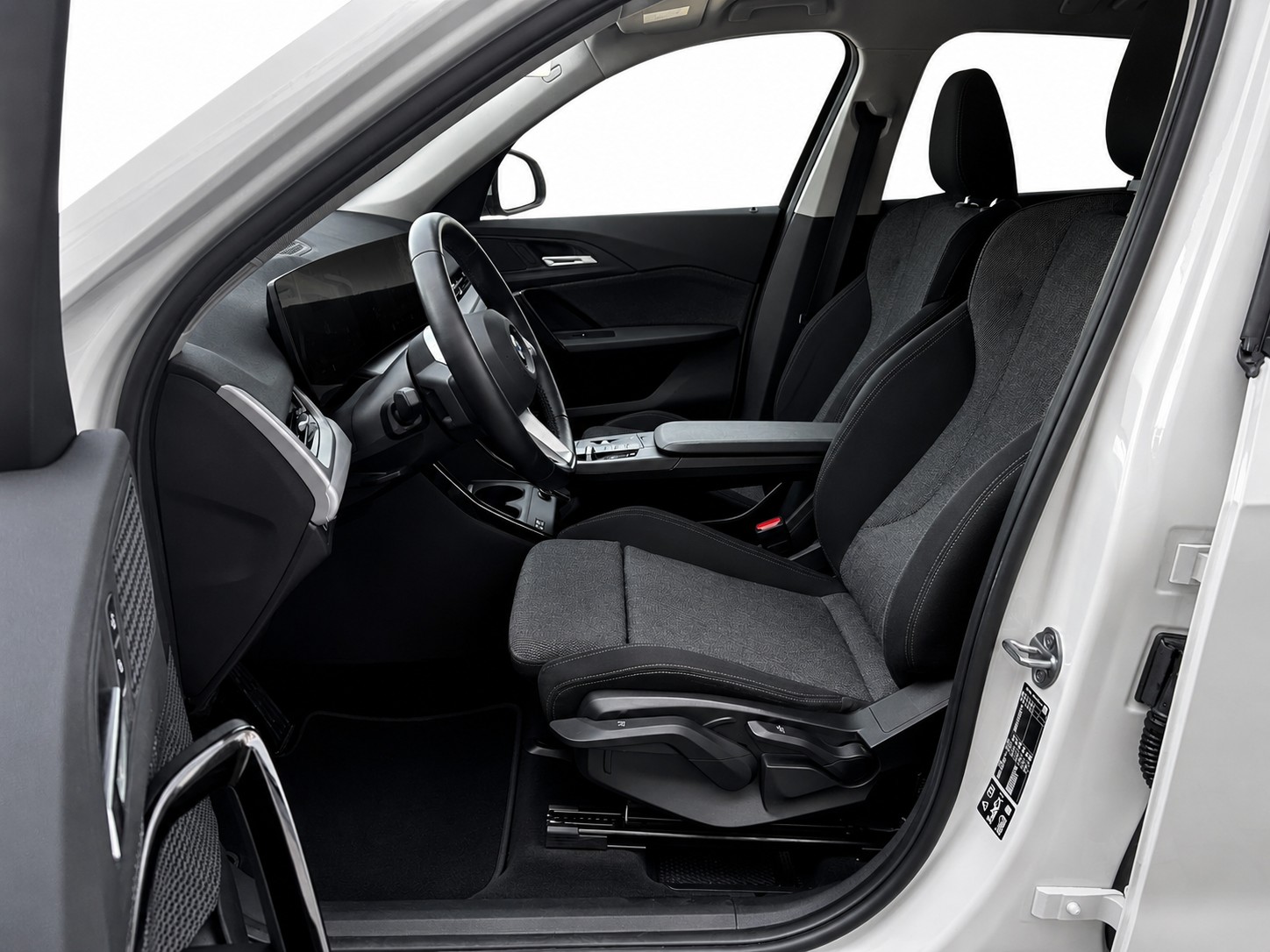 BMW X1 20d xDrive * CH FAHRZEUG *-image-7