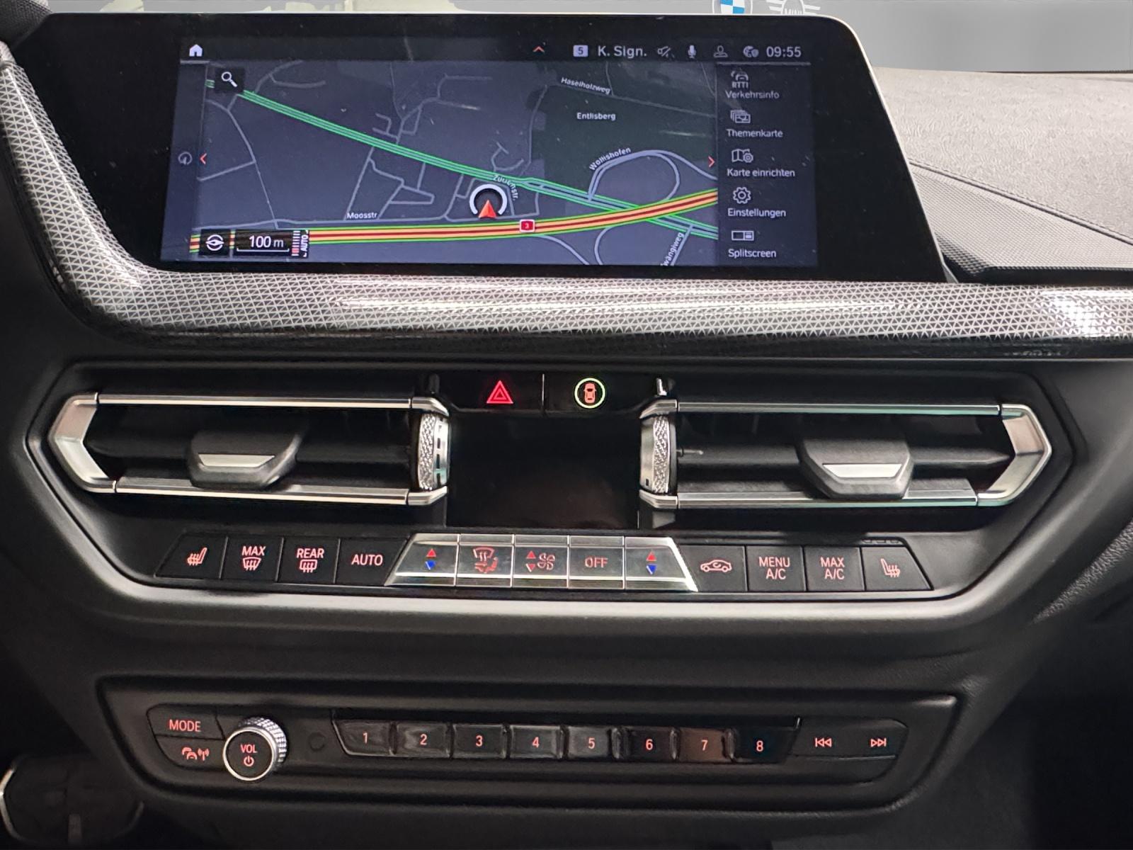 BMW 120d xDrive-image-16