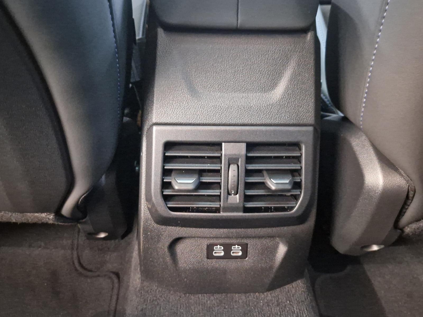 BMW 123 xDrive-image-23