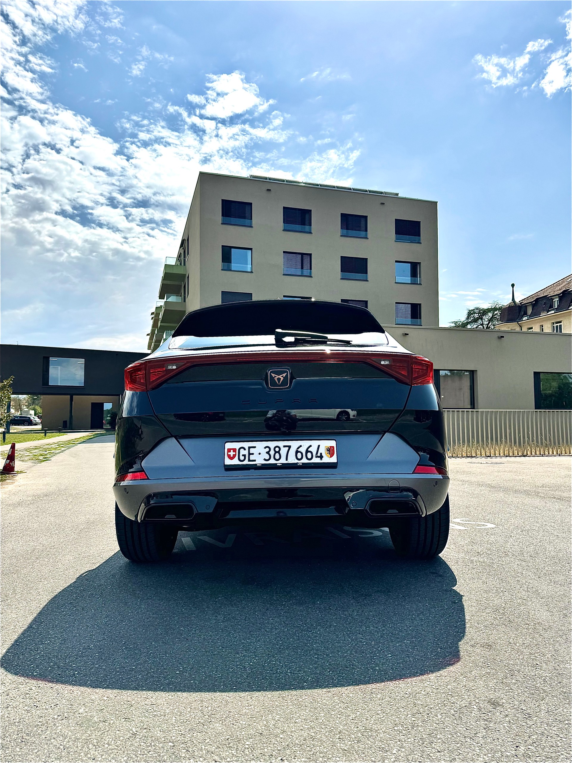 CUPRA 1.5 TSI Inicio DSG-image-2