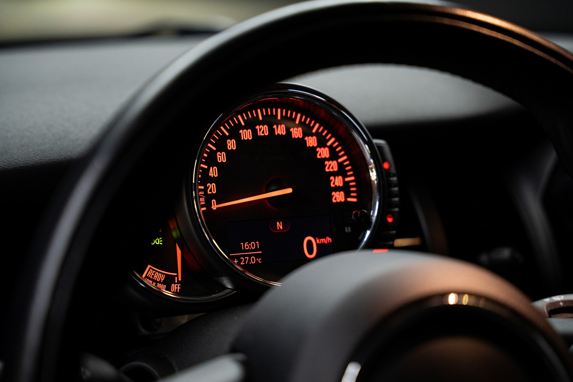 MINI Cooper-image-10