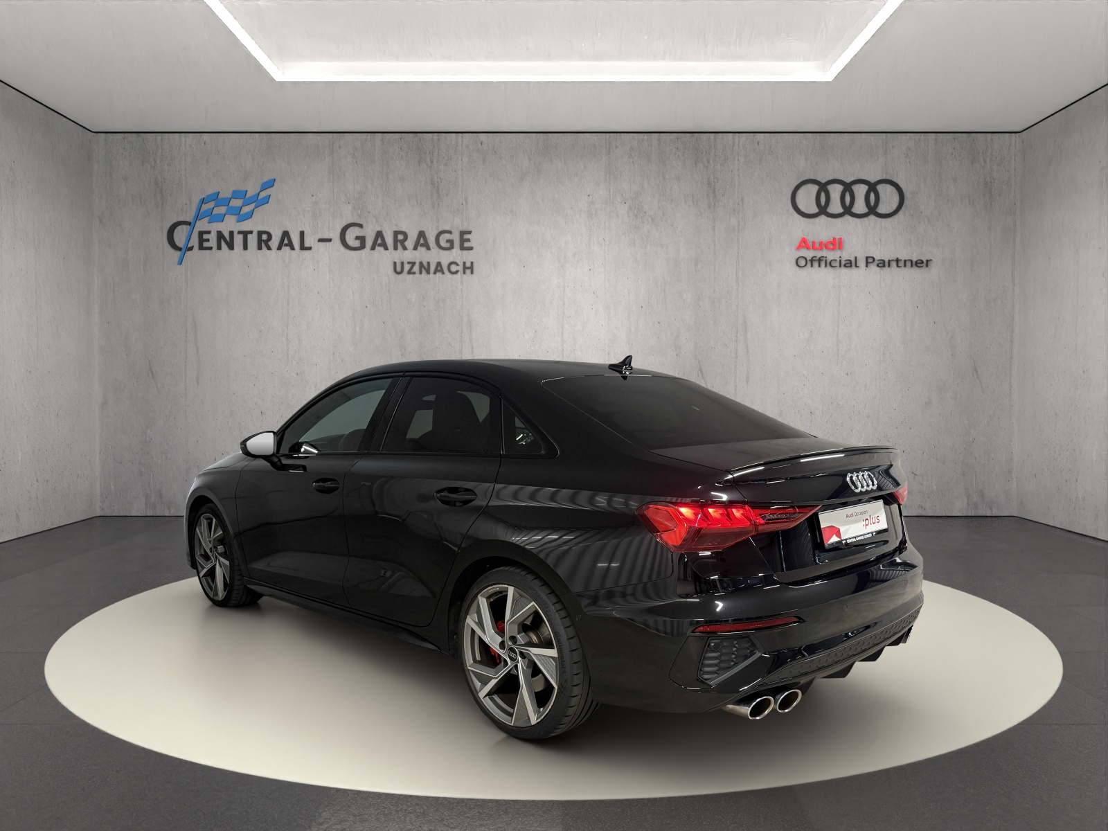 AUDI S3 Limousine 2.0 TFSI quattro S-tronic-showroom-element-2