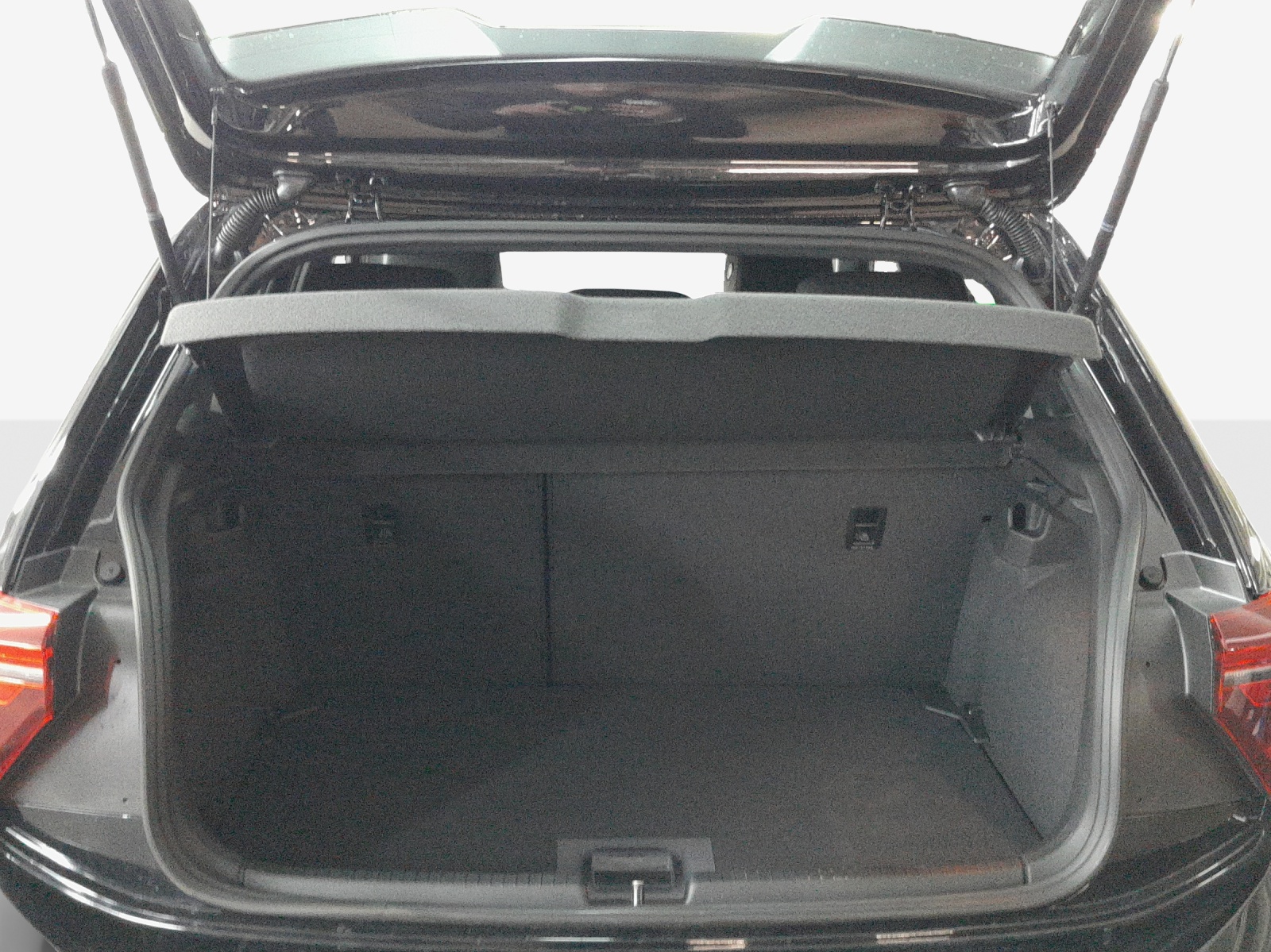 VW Polo 1.0 TSI R-Line DSG-image-5