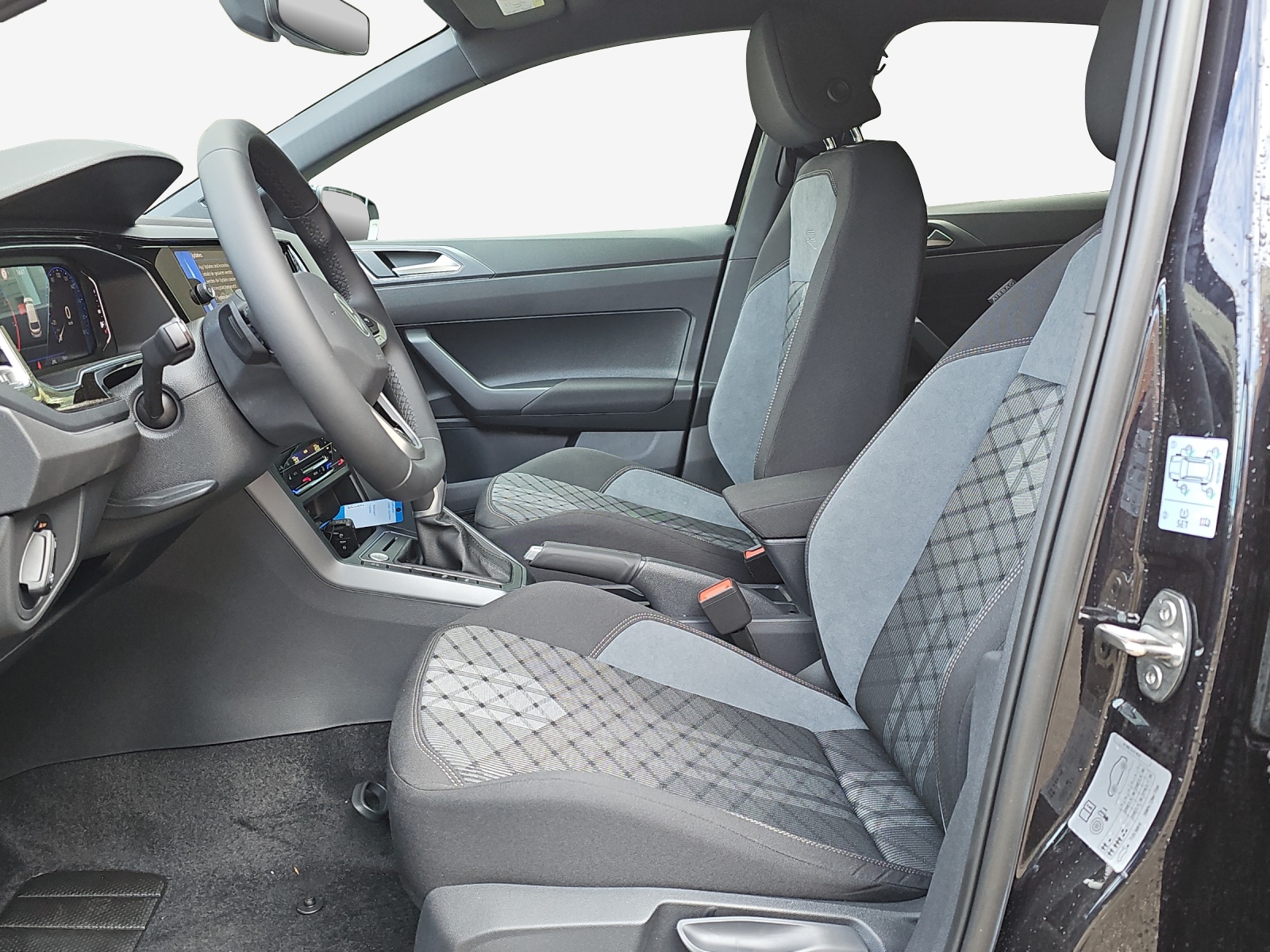 VW Polo 1.0 TSI R-Line DSG-image-7