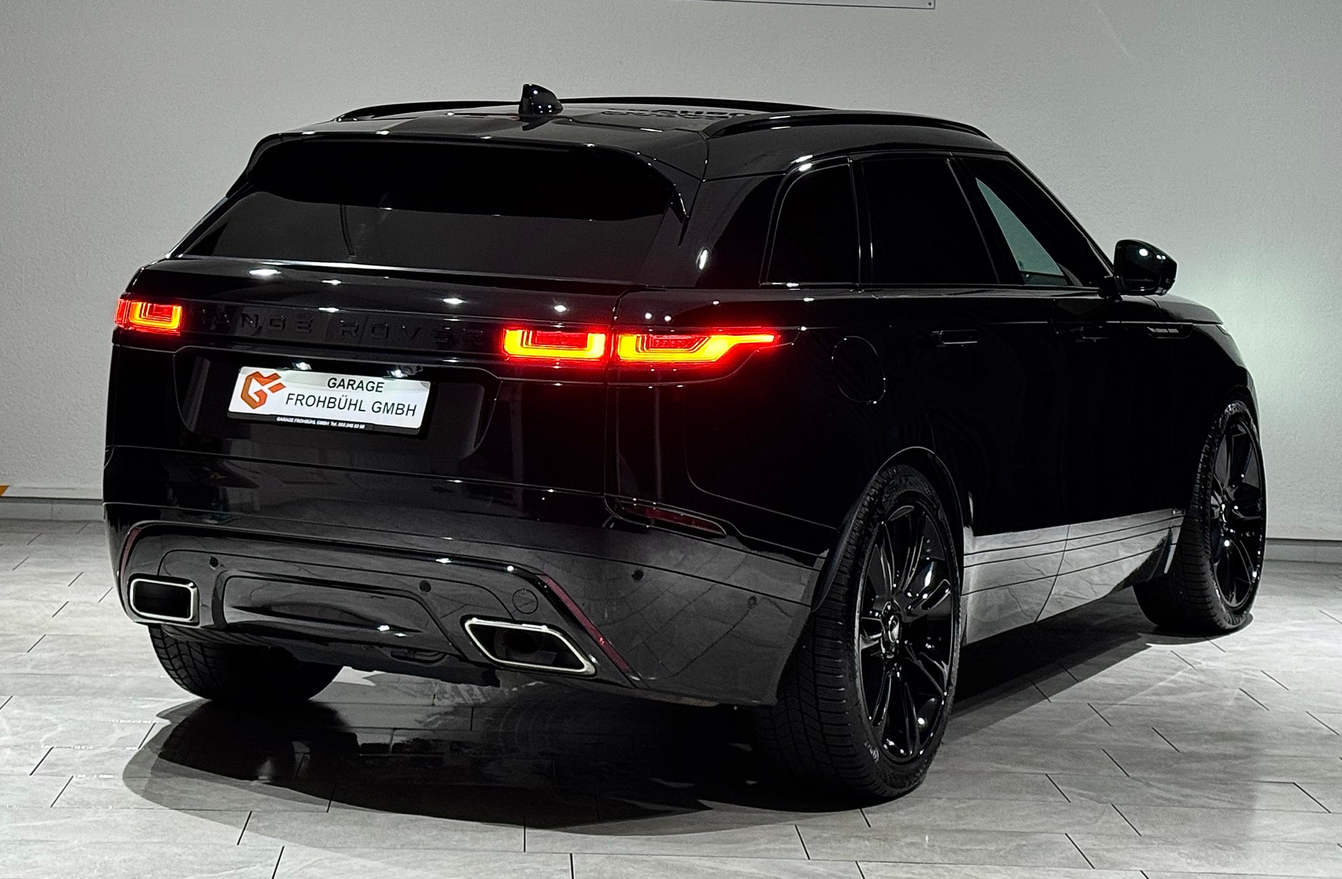 LAND ROVER Range Rover Velar R-Dynamic P 300 HSE Automatic-image-4