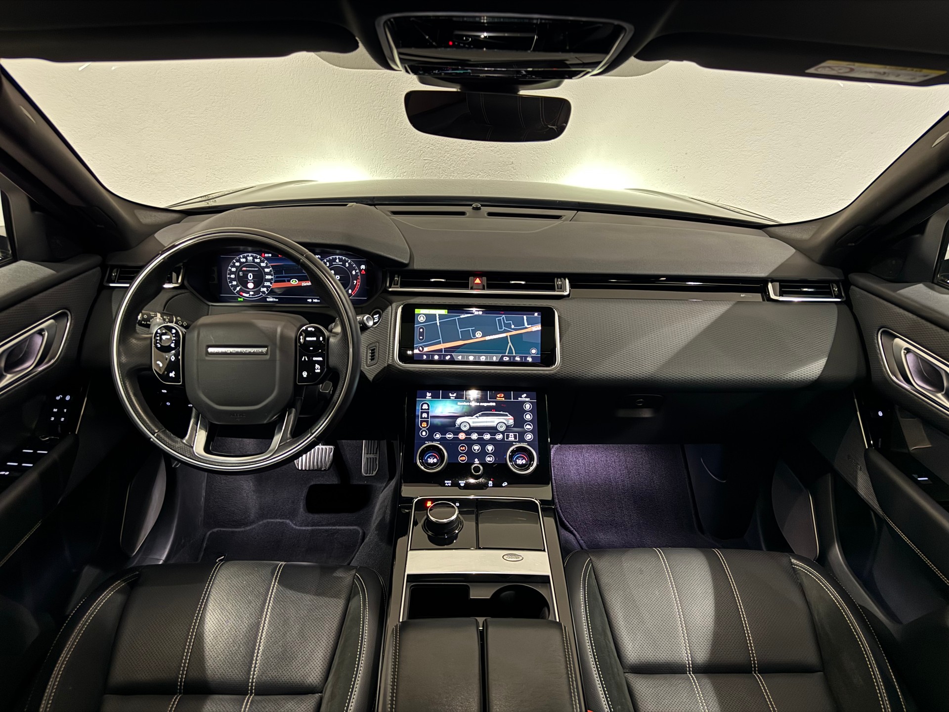 LAND ROVER Range Rover Velar R-Dynamic P 300 HSE Automatic-image-14