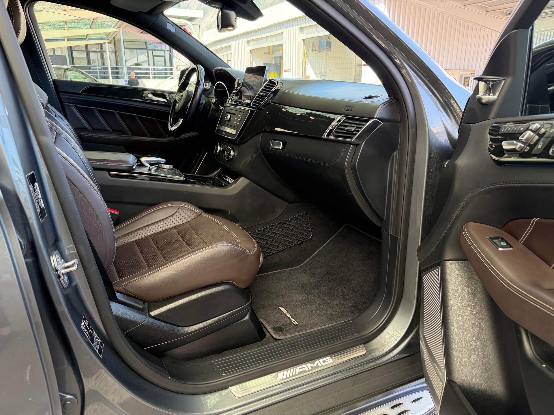 MERCEDES-BENZ GLE Coupé 63 S AMG 4Matic Speedshift-image-20