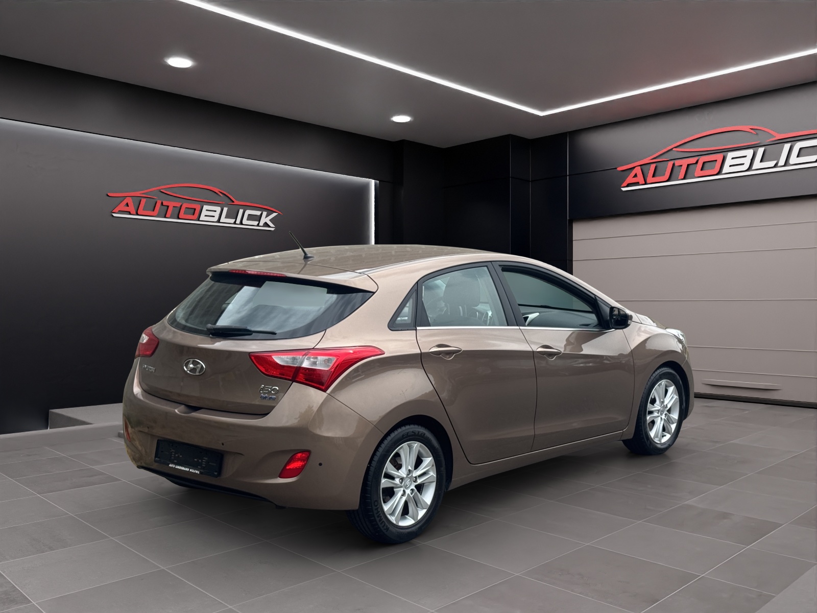 HYUNDAI i30 1.6 GDI Style Hyundai i30 1.6-Benzin – Top gepflegt, frisch ab MFK & Service . Garantie .-image-3