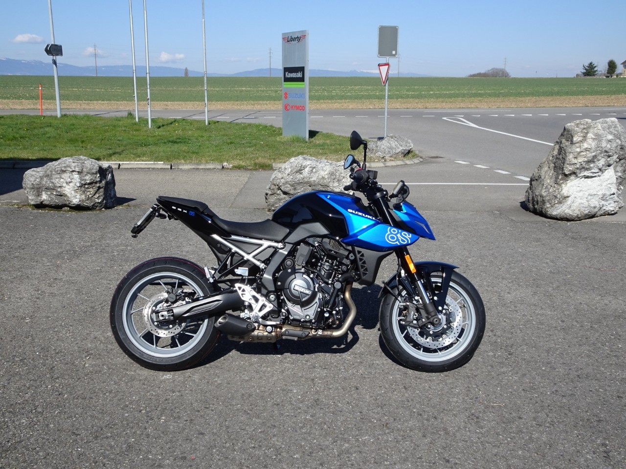 SUZUKI GSX 8 S (35kW)