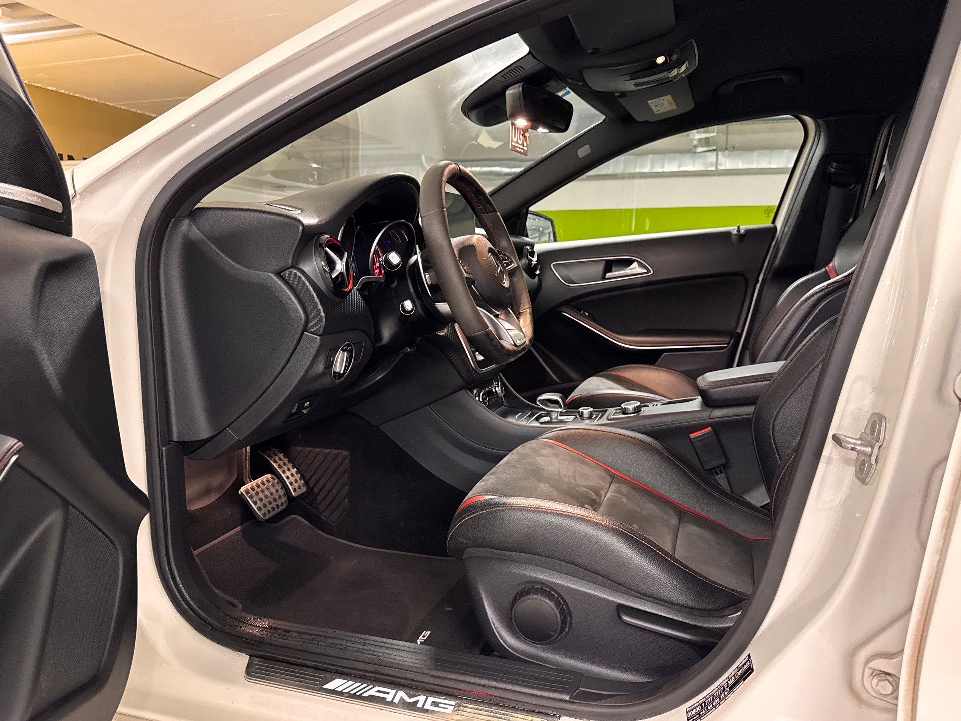 MERCEDES-BENZ A 45 AMG 4Matic Speedshift 7G-DCT-image-14