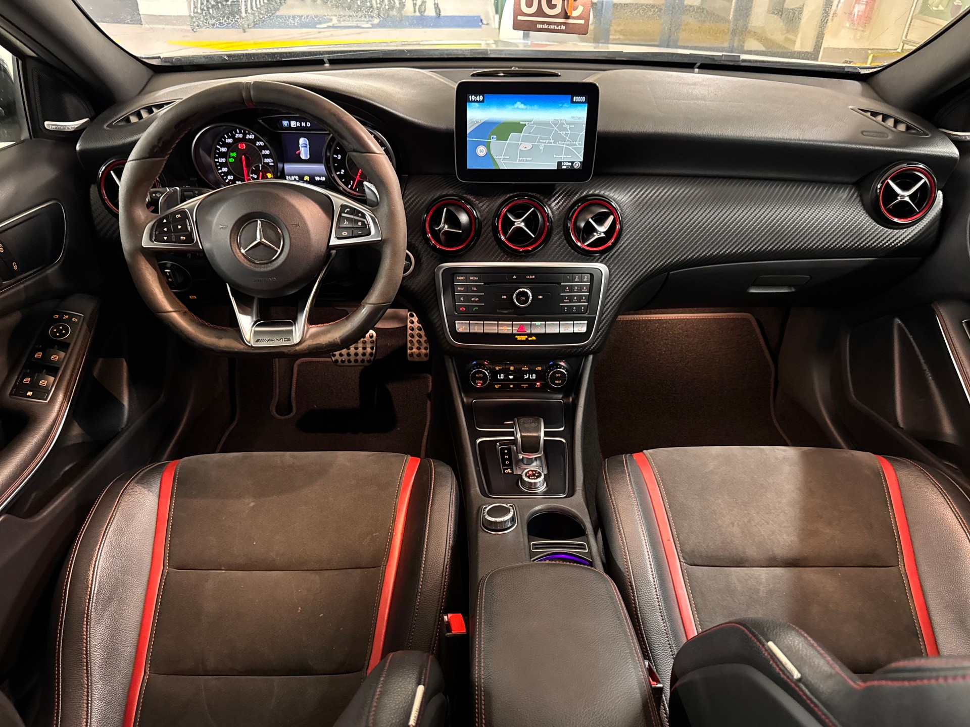 MERCEDES-BENZ A 45 AMG 4Matic Speedshift 7G-DCT-image-10