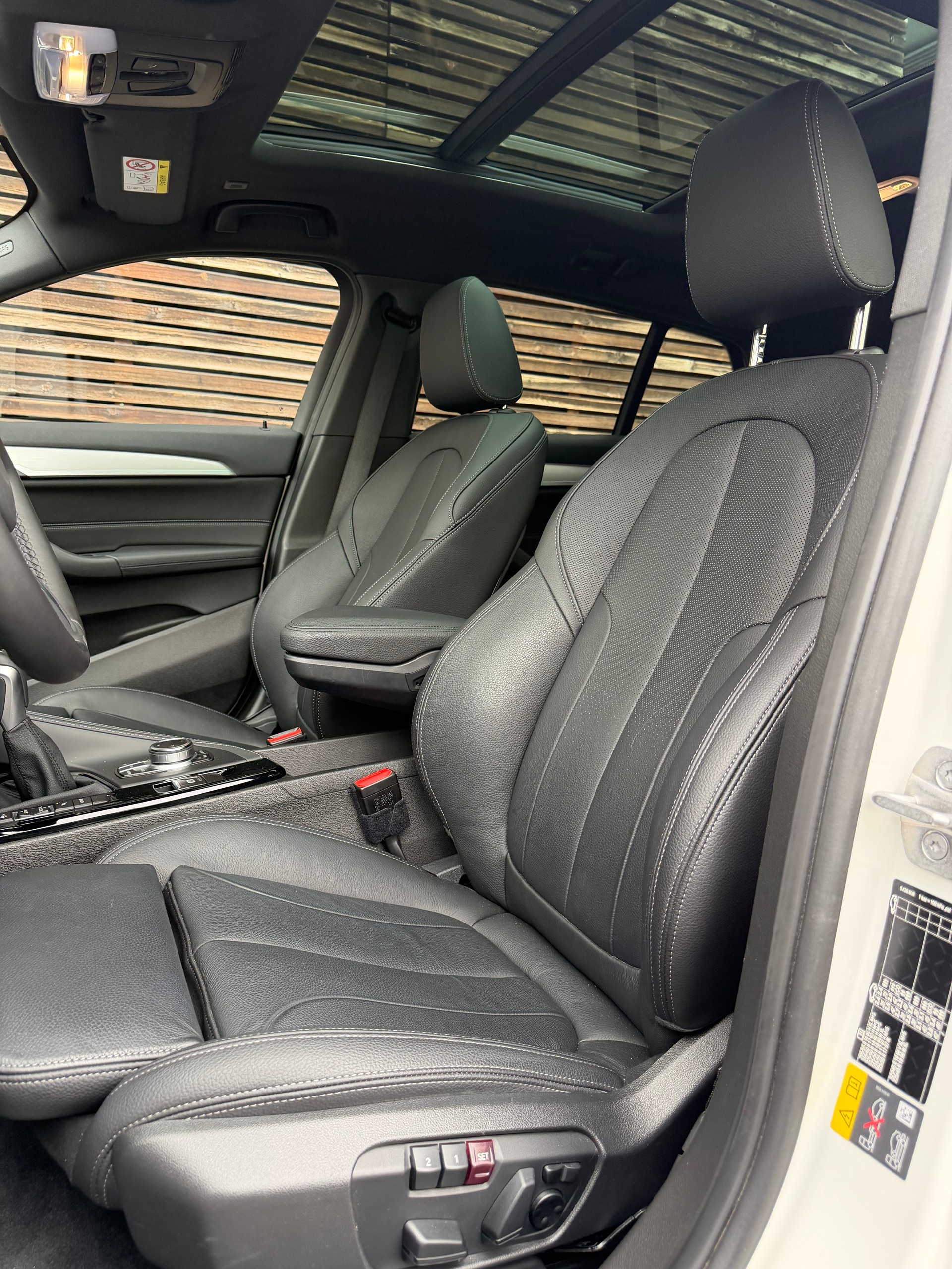 BMW X2 xDrive 25e M Sport Steptronic-image-11