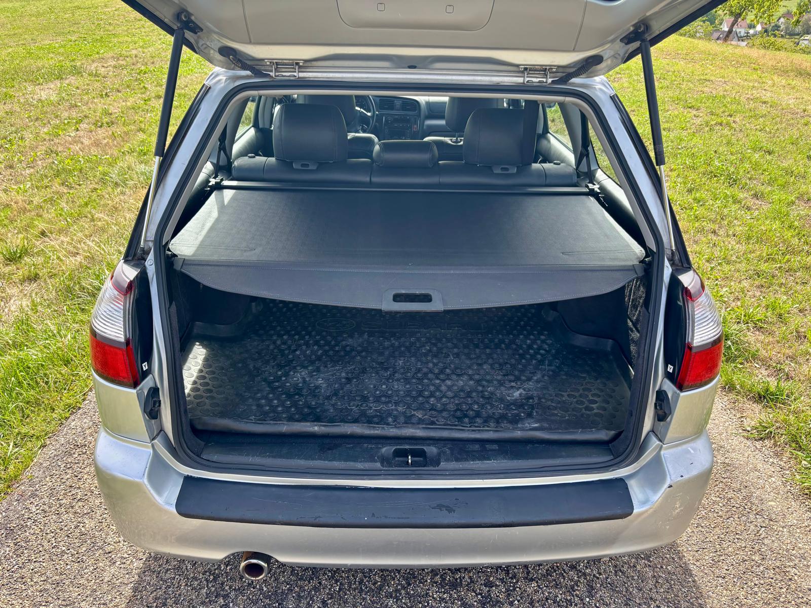 SUBARU Legacy 2.5 Limited-image-8
