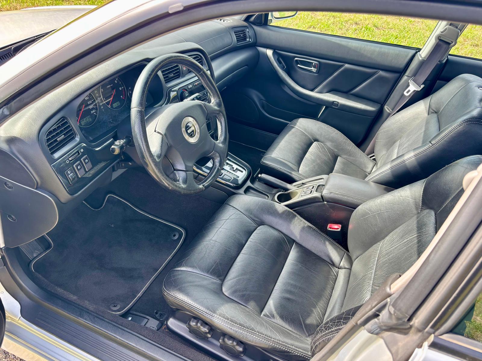 SUBARU Legacy 2.5 Limited-image-5
