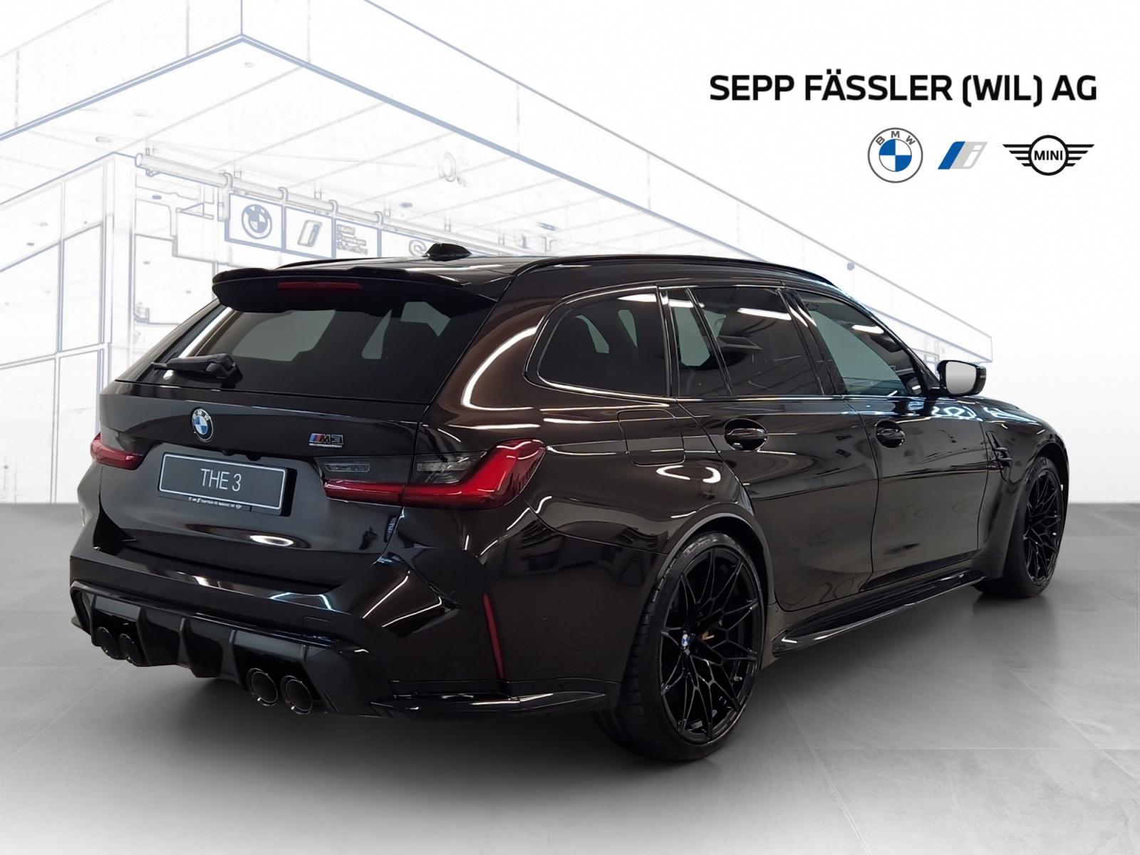 BMW M3 Competition M xDrive Touring-image-3