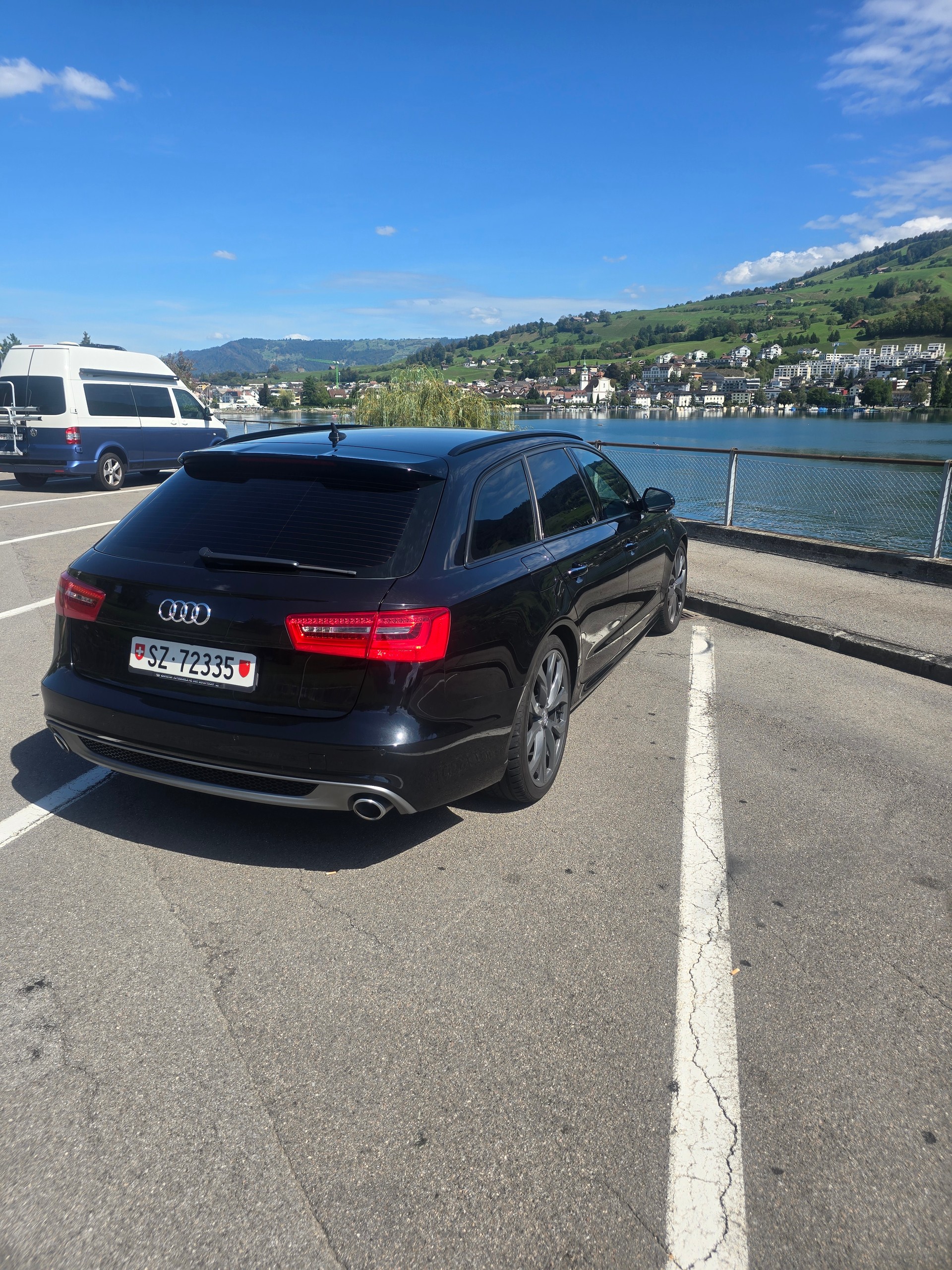 AUDI 3.0 V6 TDI 245 quattro S-Tr.-image-4