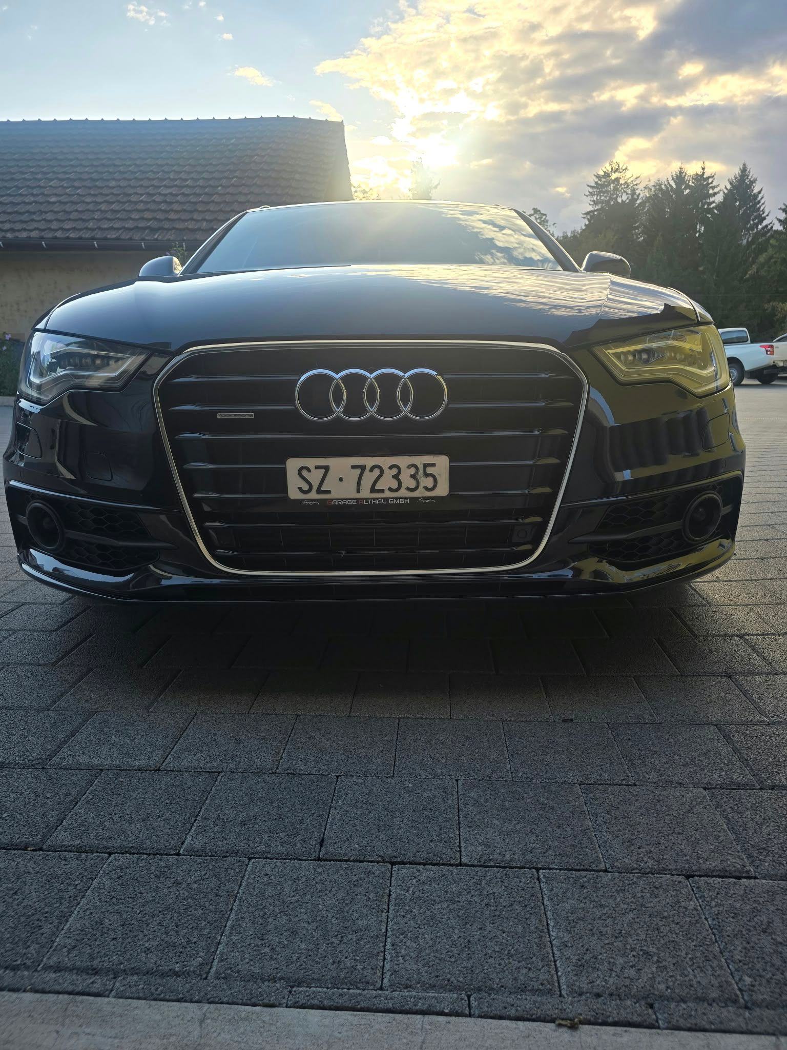 AUDI 3.0 V6 TDI 245 quattro S-Tr.-image-1