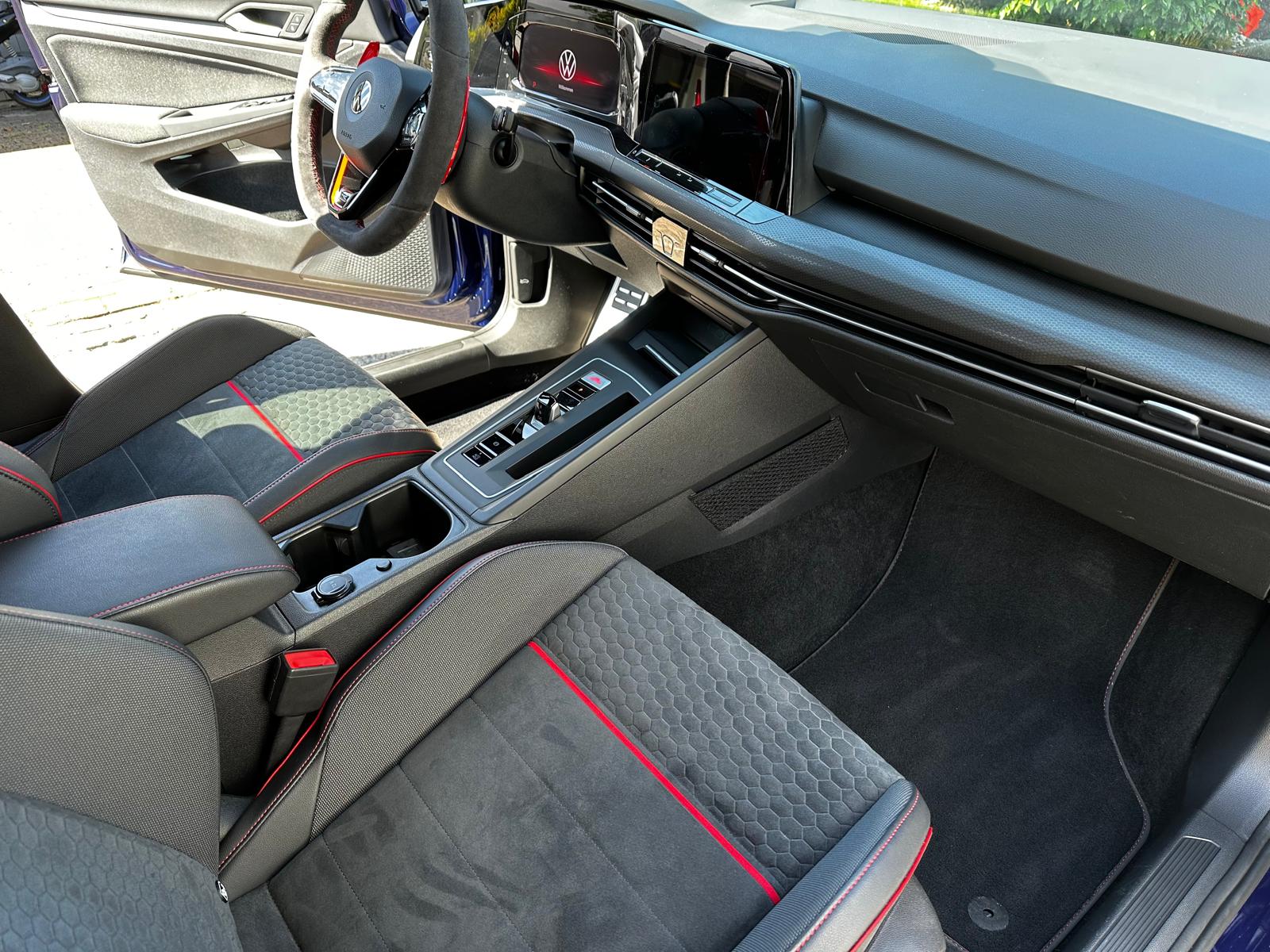VW Golf 2.0 TSI GTI Clubsport DSG-image-6