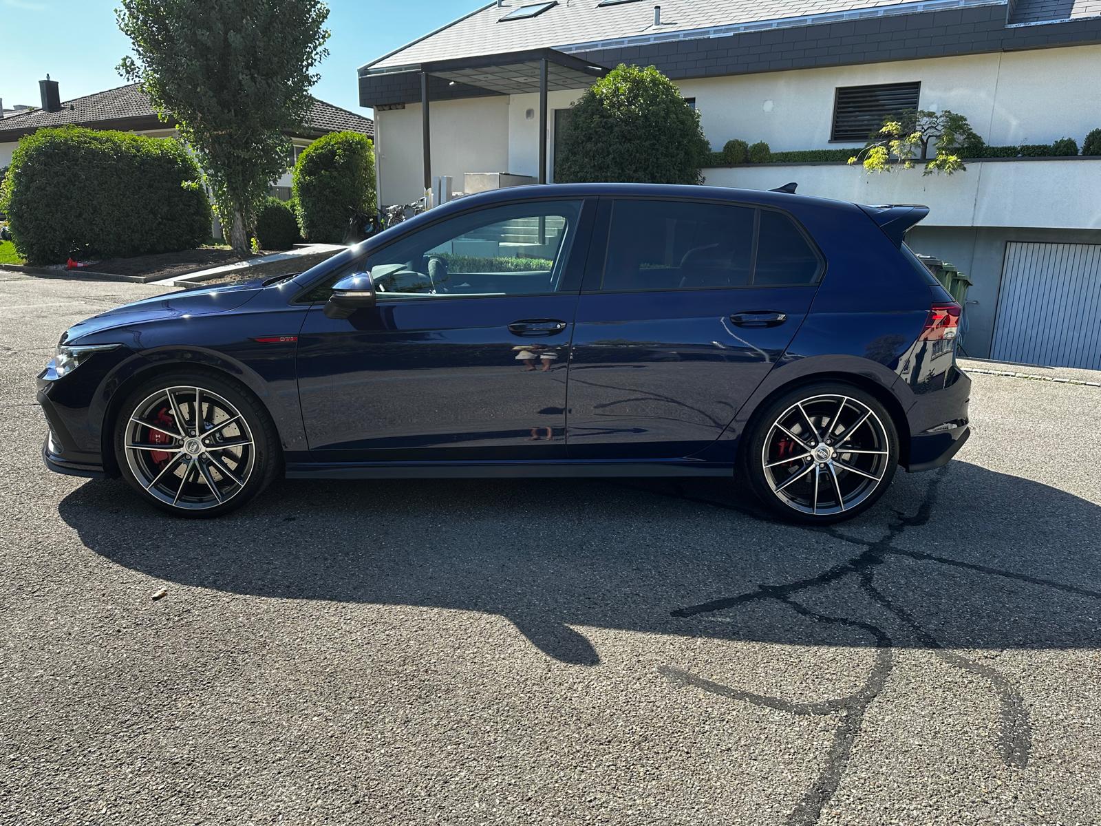 VW Golf 2.0 TSI GTI Clubsport DSG-image-4