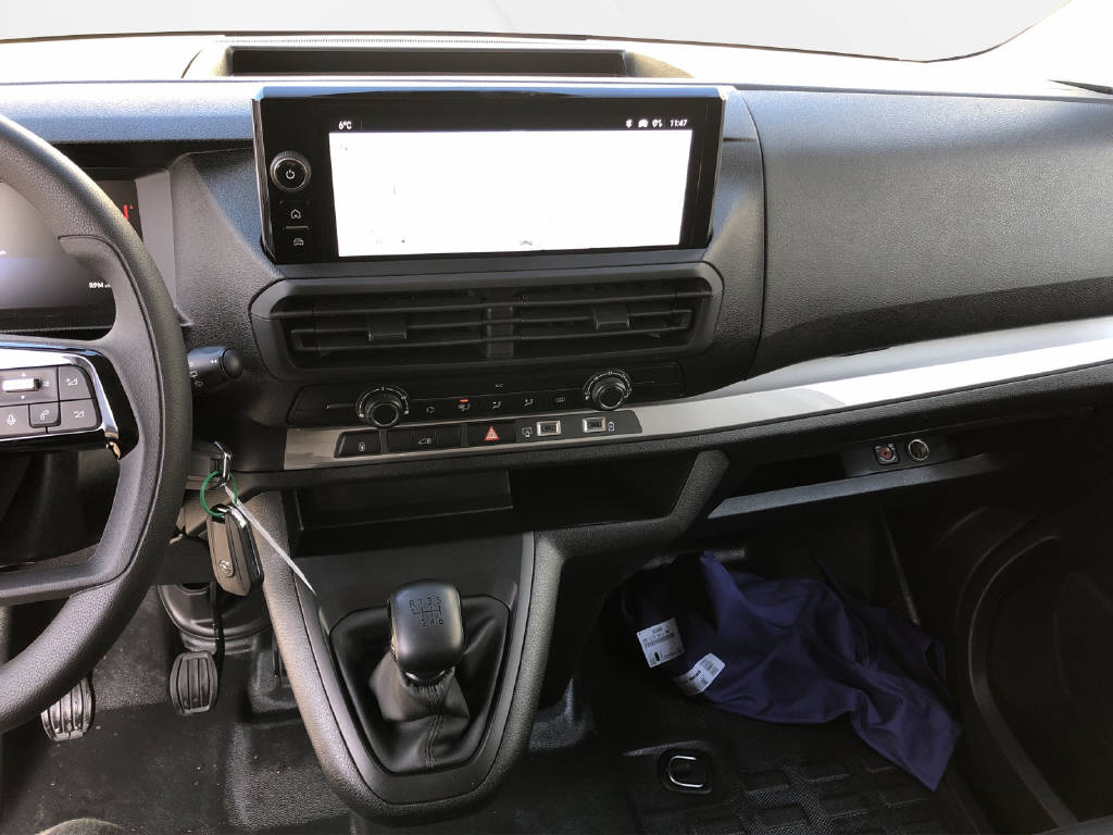 OPEL Vivaro cargo 2.0 D 144 S/S-image-6