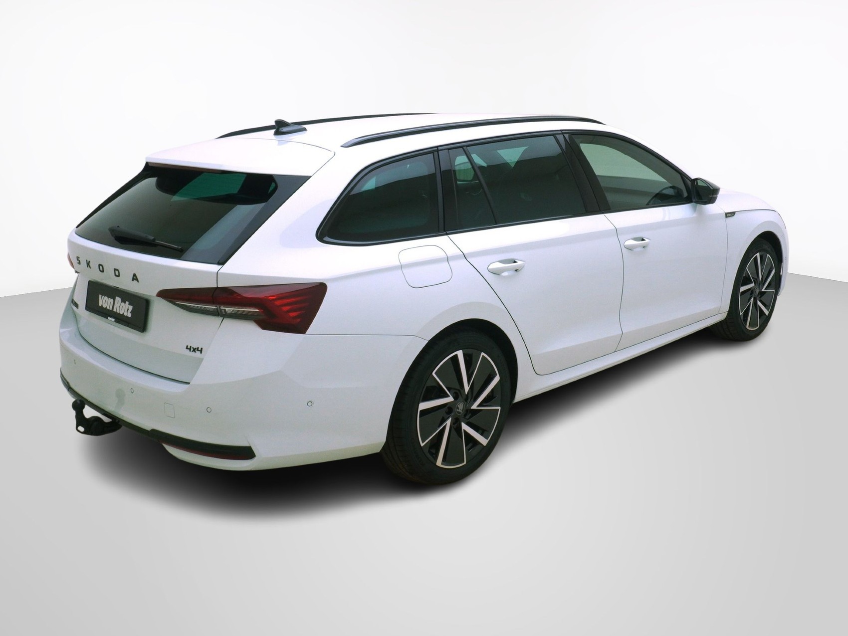 SKODA Octavia 2.0 TSI SportLine 4x4 DSG-image-4