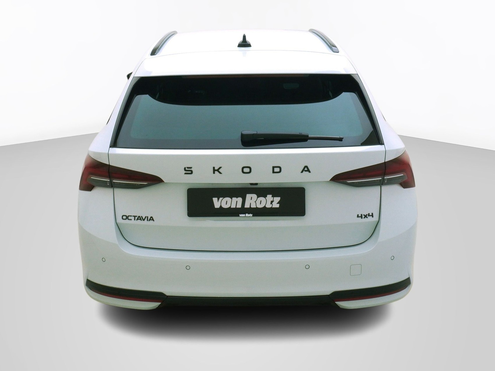 SKODA Octavia 2.0 TSI SportLine 4x4 DSG-image-2
