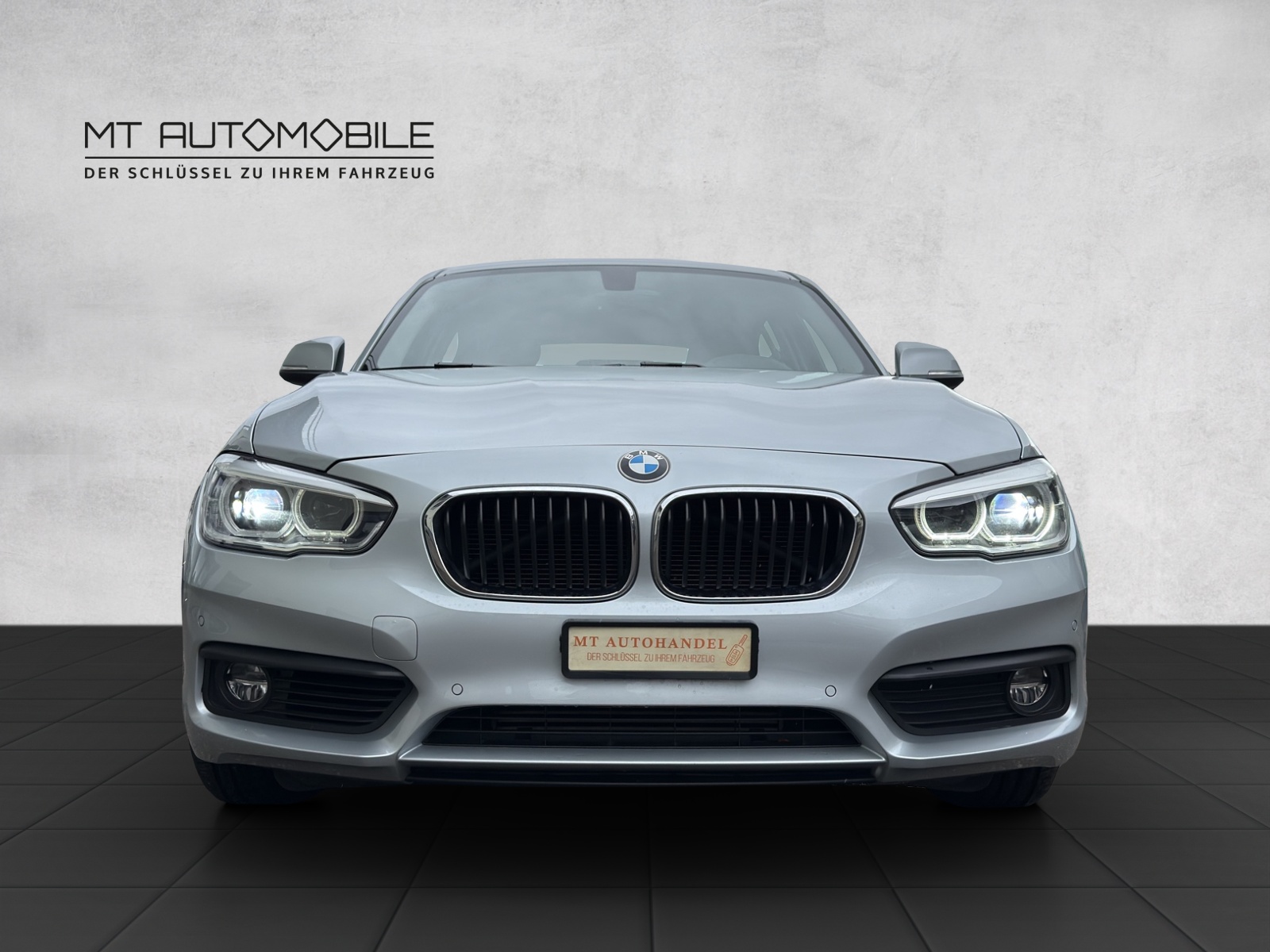 BMW 118i Steptronic-image-1