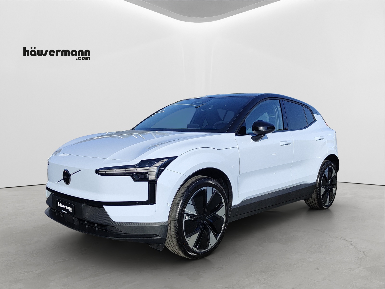 VOLVO EX30 P8 Ultra AWD-image-0