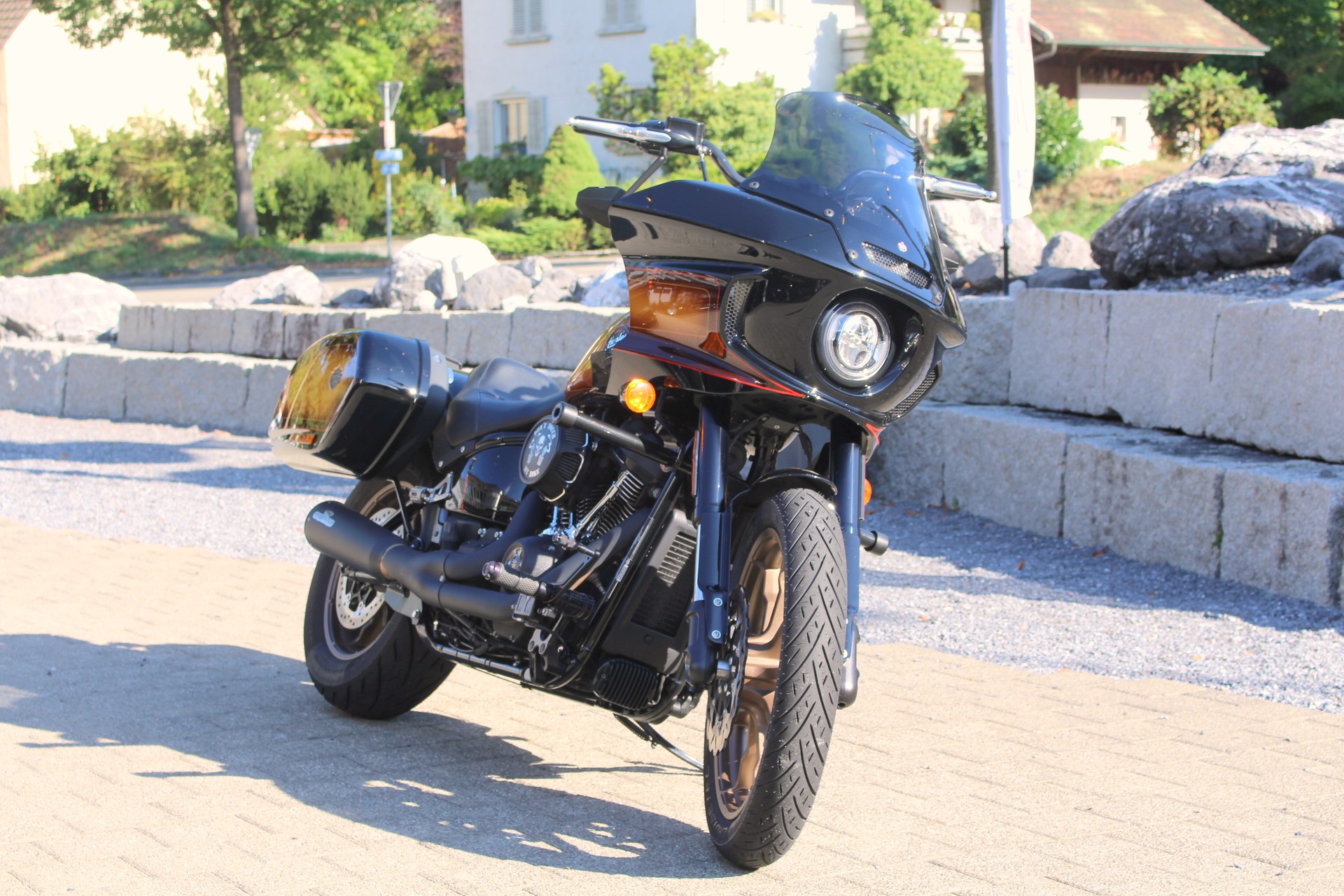 HARLEY-DAVIDSON FXLRST Low Rider ST Fast Johnnie 117-showroom-element-1