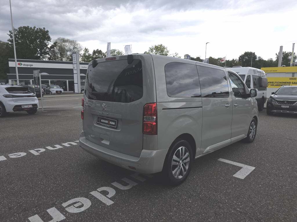 PEUGEOT Traveller Standard 2.0 BlueHDi 180 Allure S/S-image-1