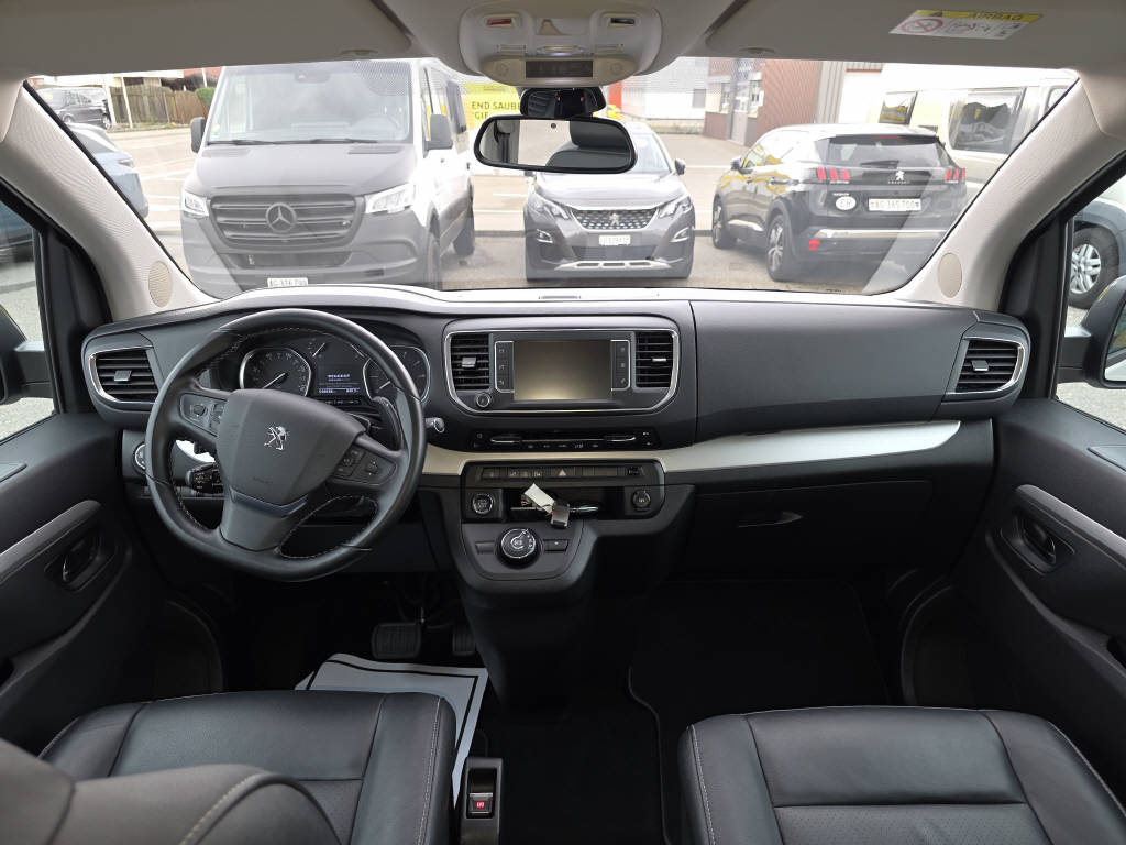 PEUGEOT Traveller Standard 2.0 BlueHDi 180 Allure S/S-image-7