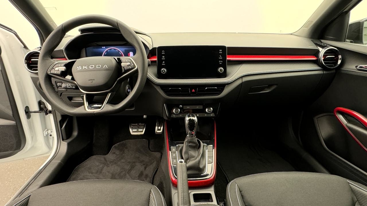 SKODA Fabia 1.0 TSI Monte Carlo DSG-image-5