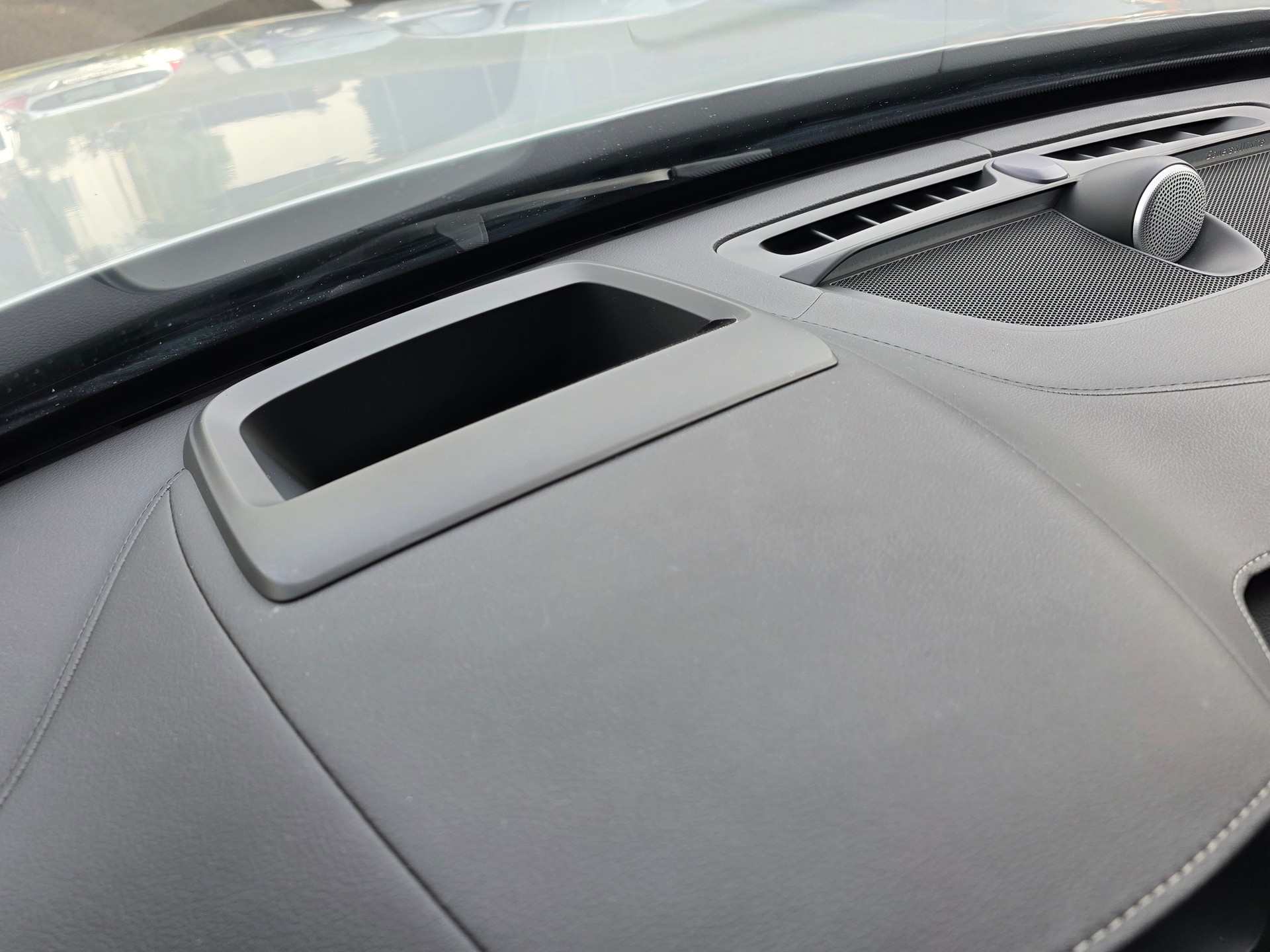VOLVO XC90 T8 eAWD Inscription Expression Geartronic-image-9