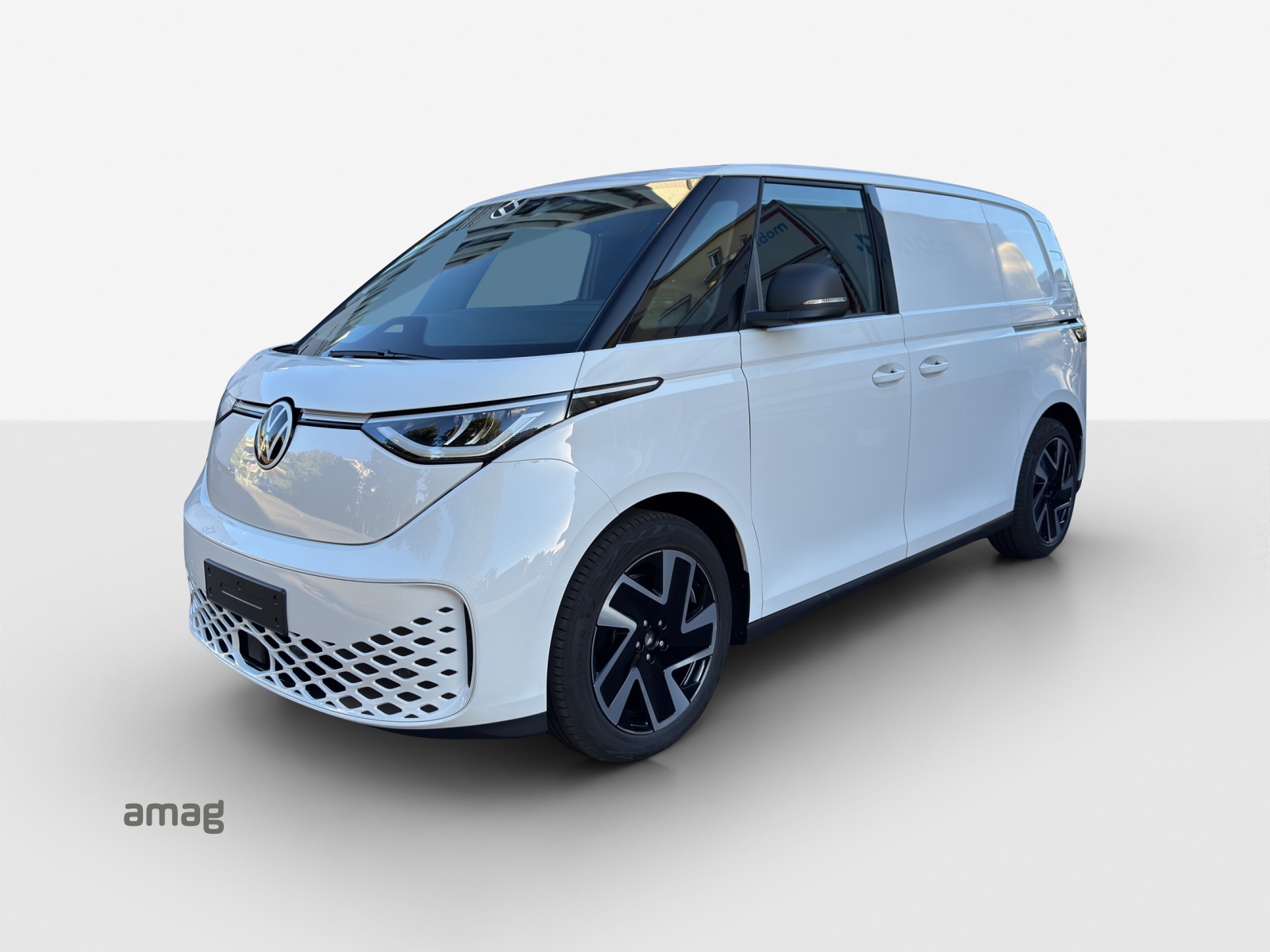 VW ID. Buzz Cargo Pro 4Motion-image-0