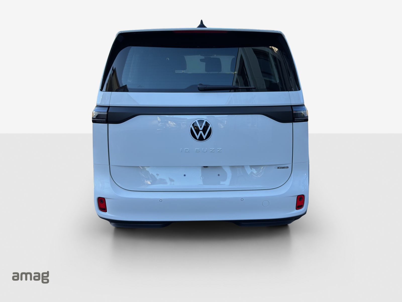 VW ID. Buzz Cargo Pro 4Motion-image-3