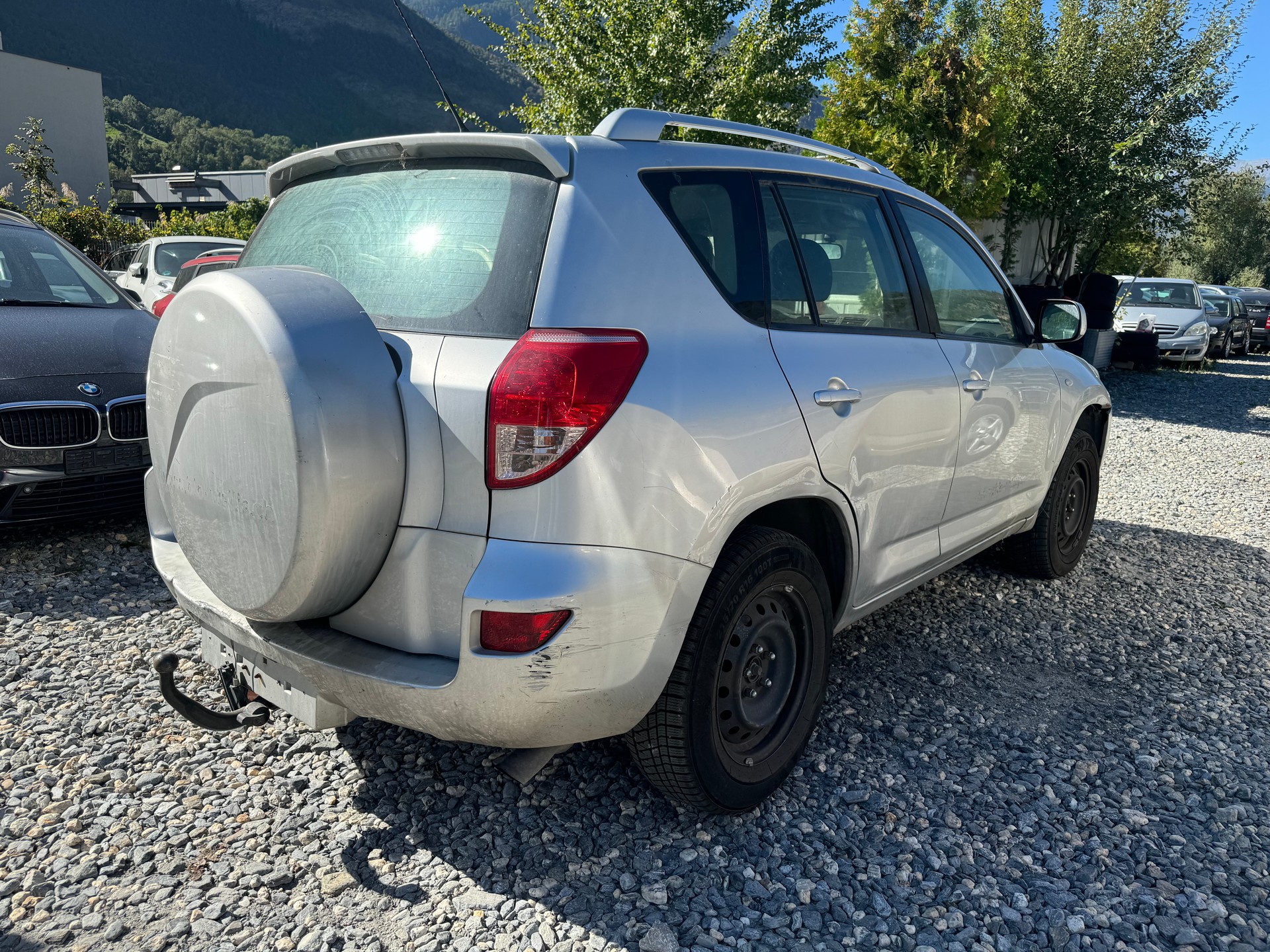 TOYOTA RAV-4 2.2D-4 D Linea Sol-image-4